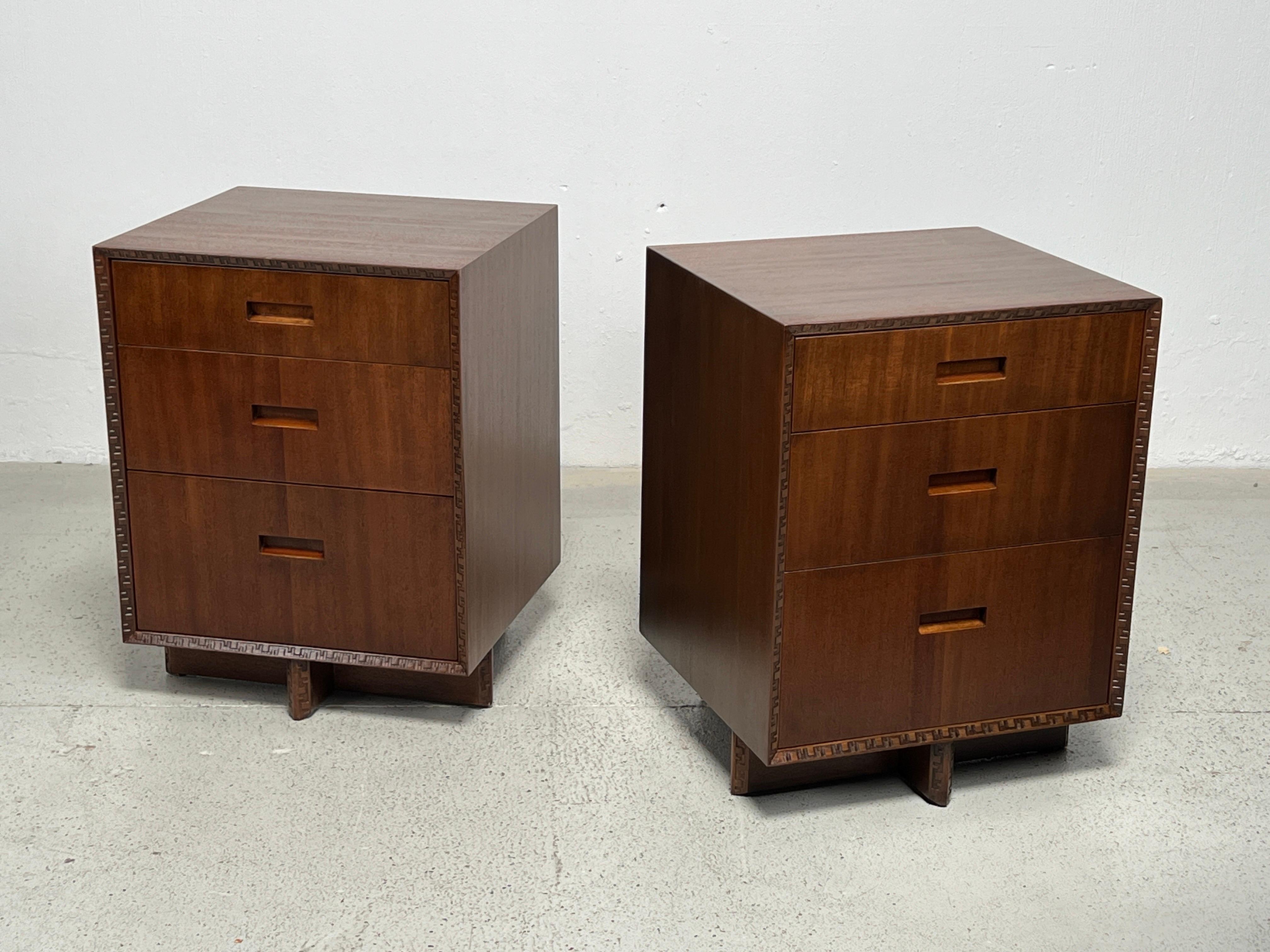 Pair of Nightstands / Small Cabinets by Frank Lloyd Wright for Henredon  In Good Condition For Sale In Dallas, TX