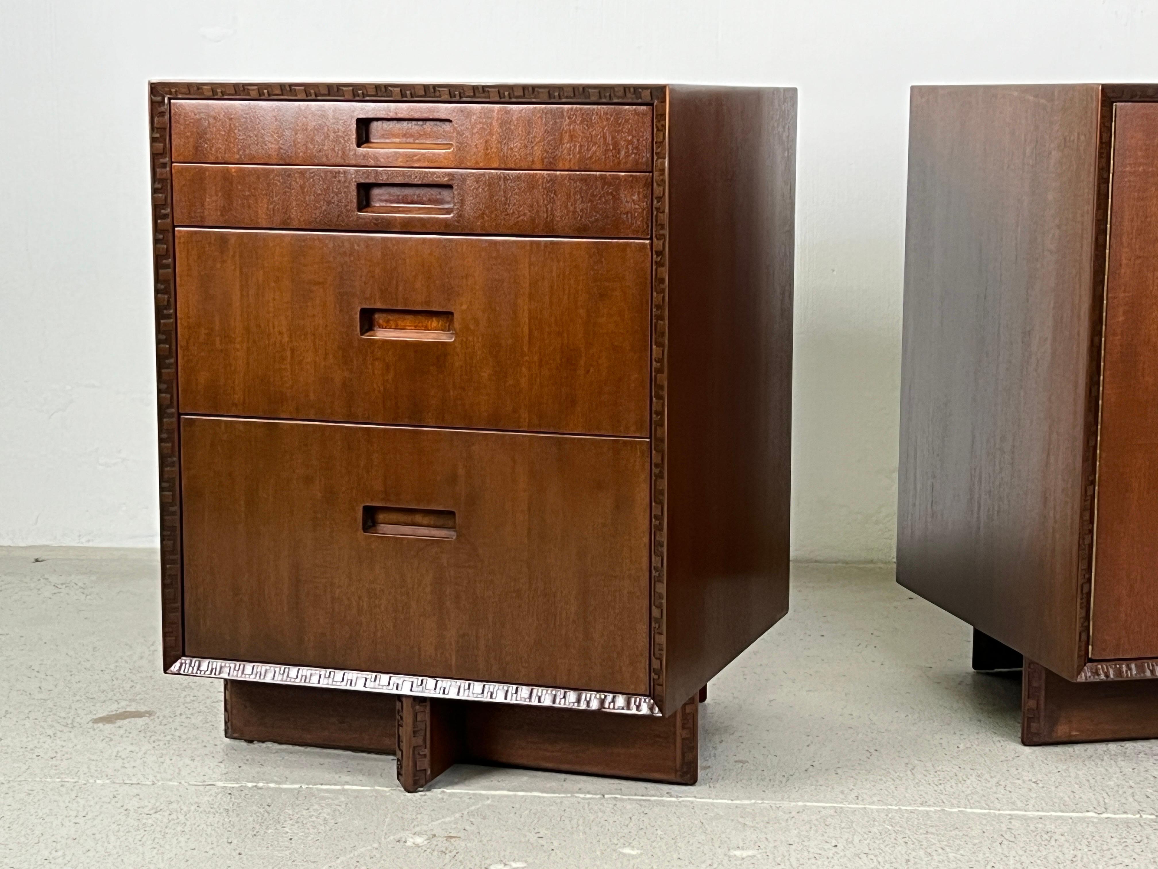 Pair of Nightstands / Small Cabinets by Frank Lloyd Wright for Henredon In Good Condition For Sale In Dallas, TX