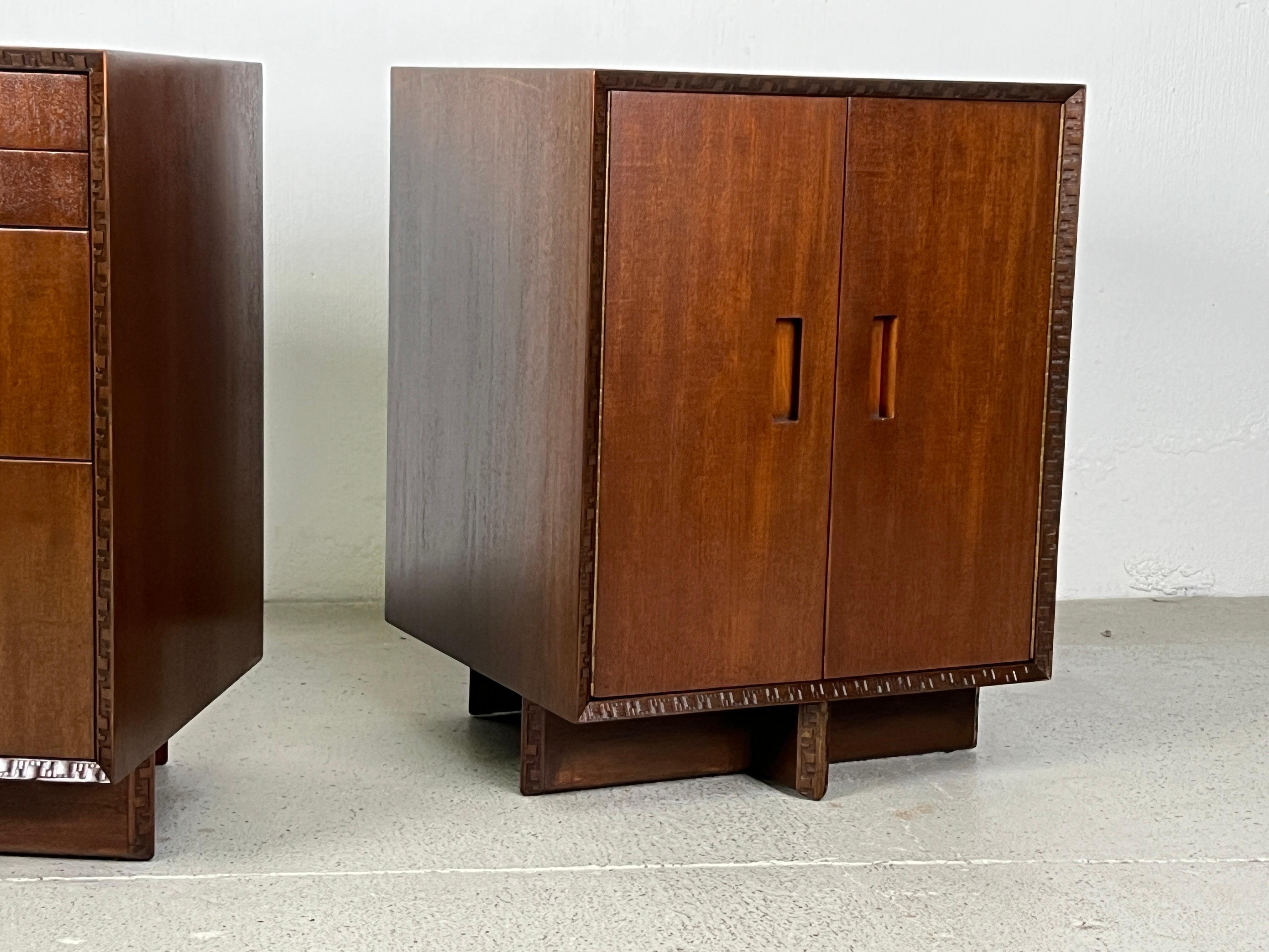 Mid-20th Century Pair of Nightstands / Small Cabinets by Frank Lloyd Wright for Henredon For Sale