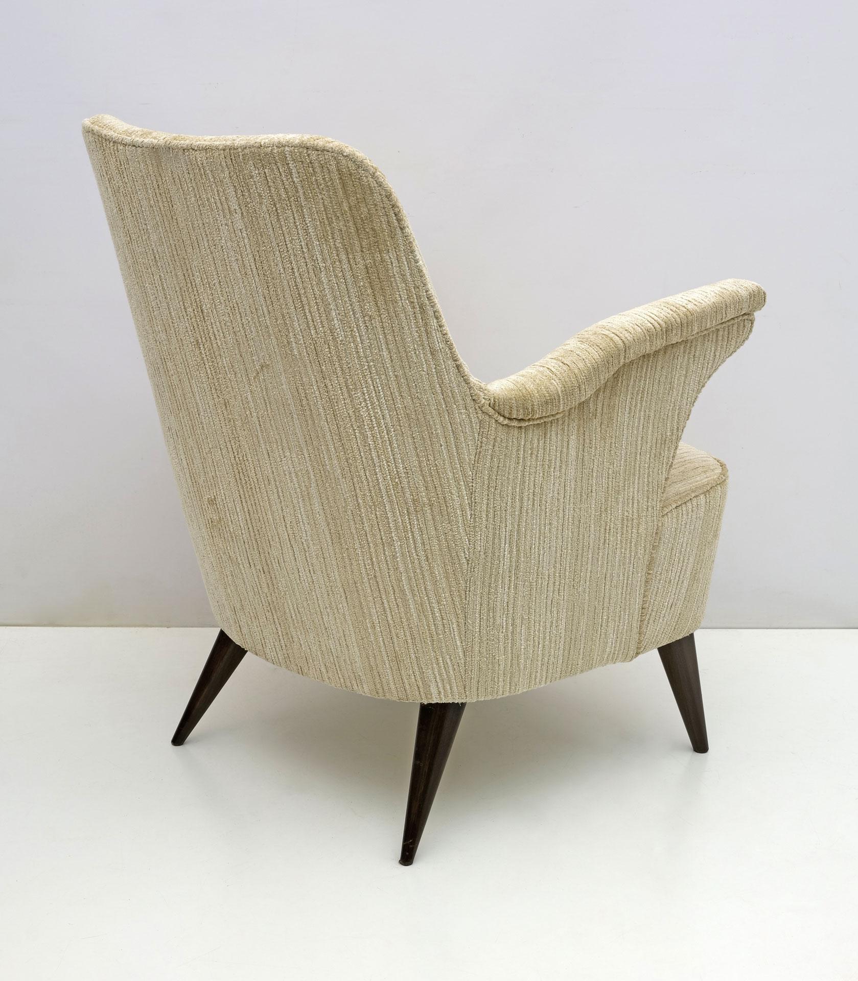 Milieu du XXe siècle Paire de fauteuils Nino Zoncada modernes du milieu du siècle en velours chenille de Cassina, années 50 en vente