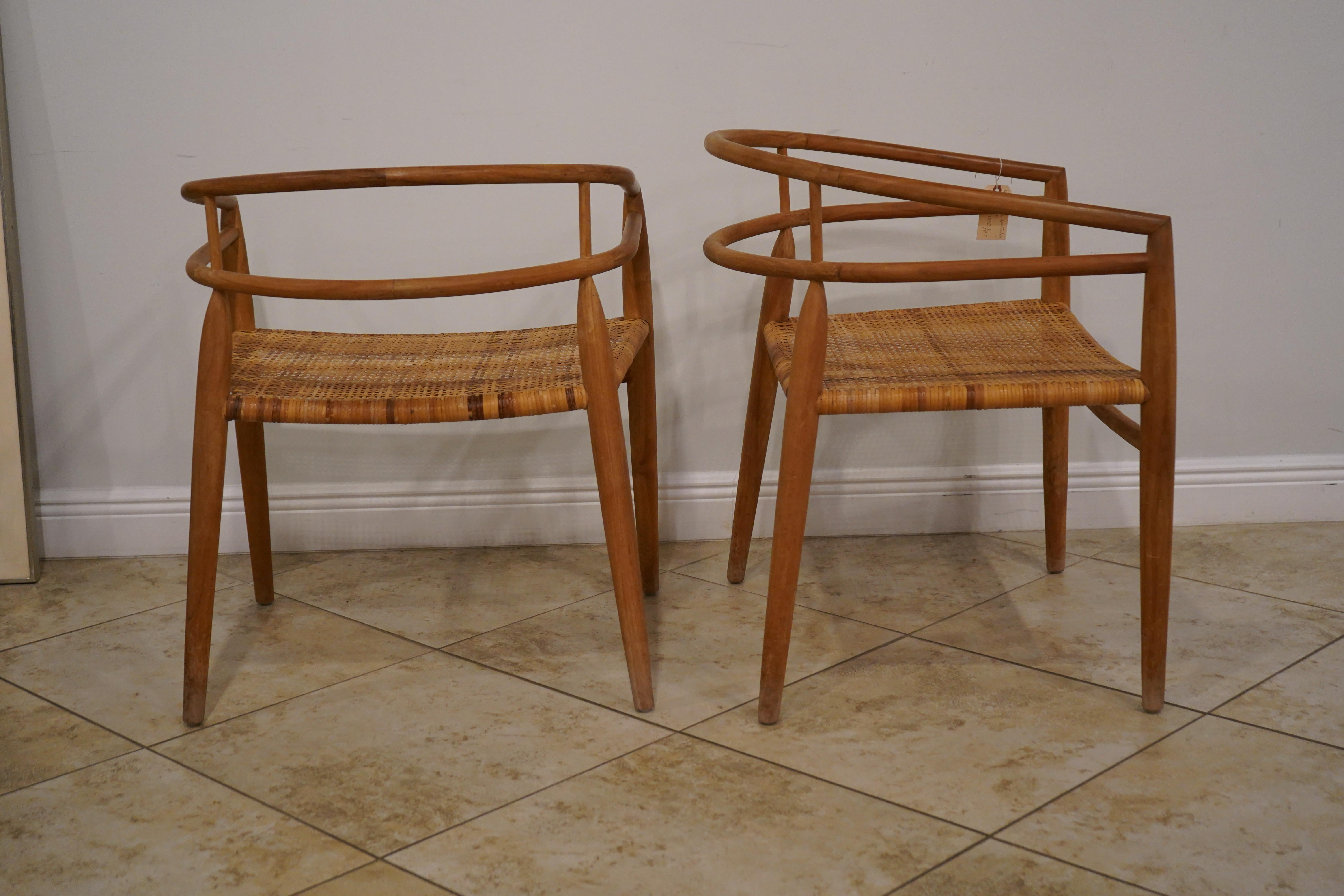 Paar Noir Finley Stuhl mit Rattan - Teak im Angebot 7