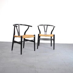 Pair of Wishbone chairs by Hans Wegner