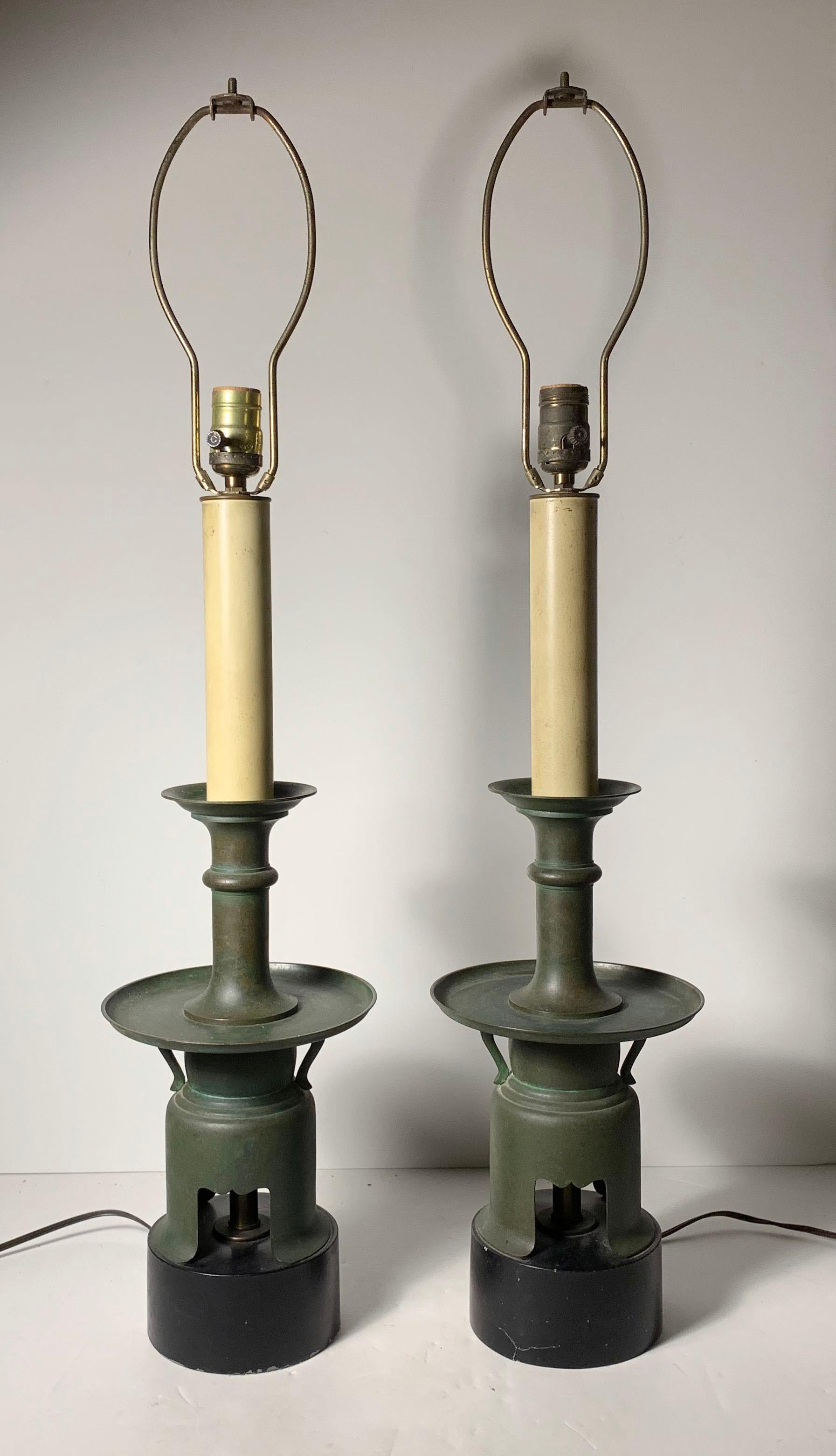 Cineserie Norman Perry, lampada decorativa cinese in bronzo orientale d'epoca / Chapman in vendita