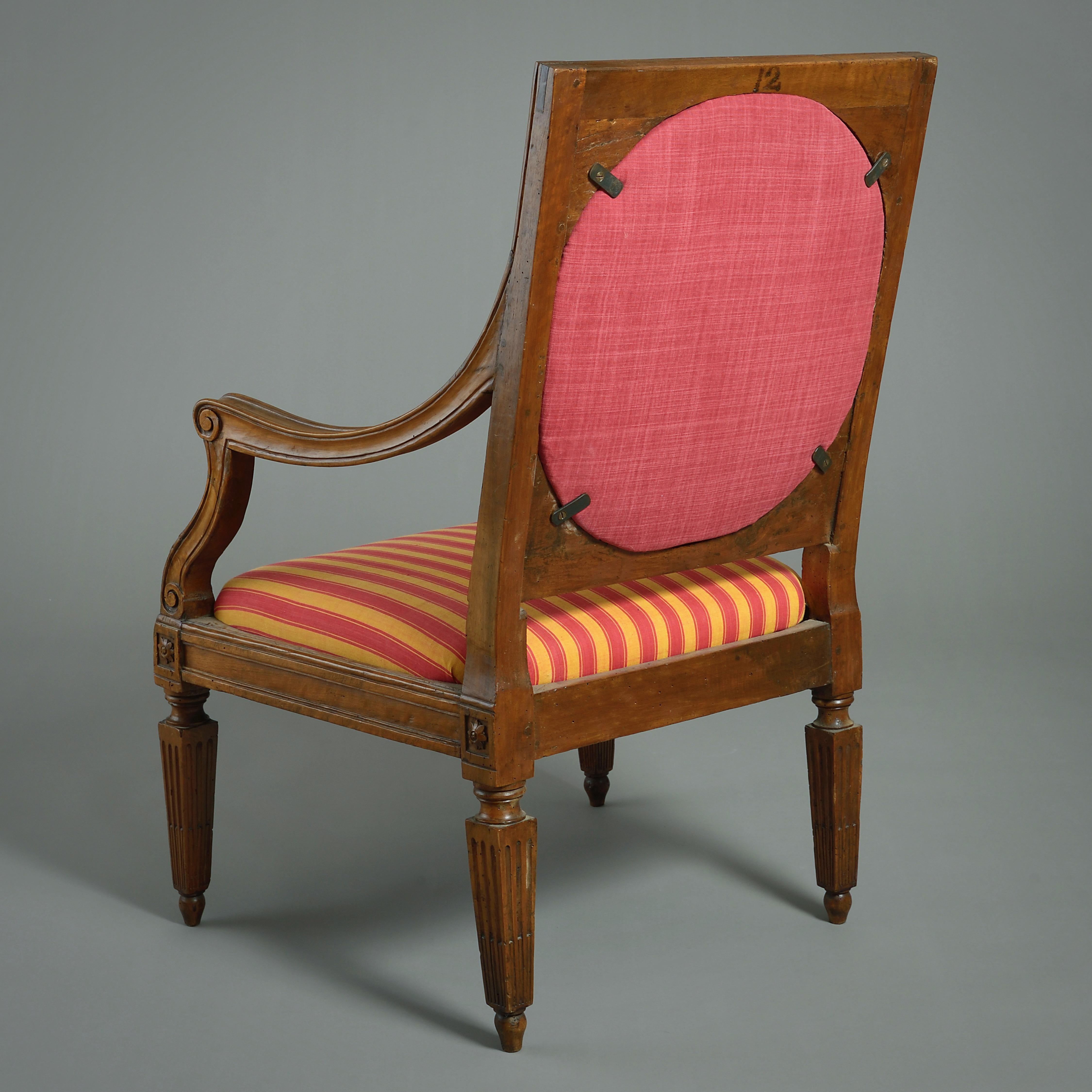 Paar norditalienische Sessel (18. Jahrhundert und früher) im Angebot