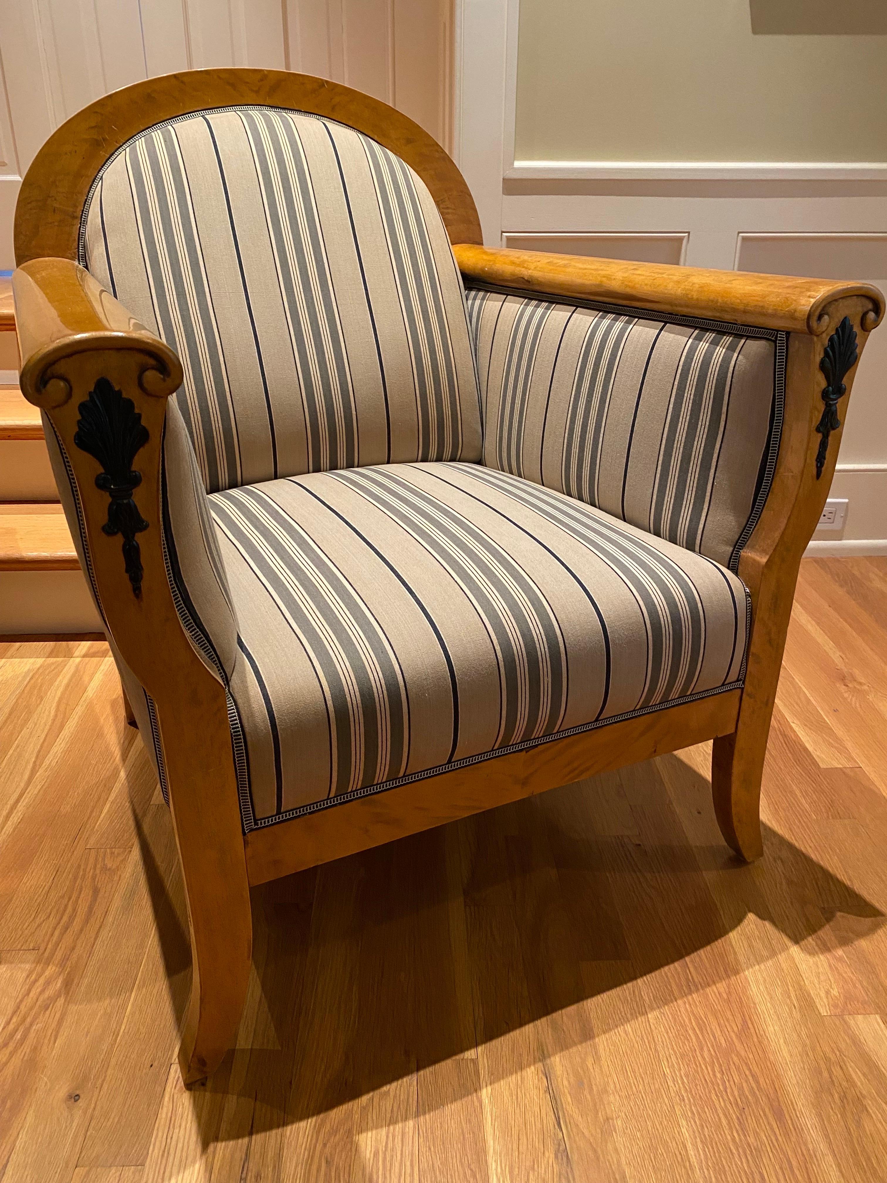 Pair of Northern Europe Biedermeier Birch Armchairs, Early 1900s For Sale 4