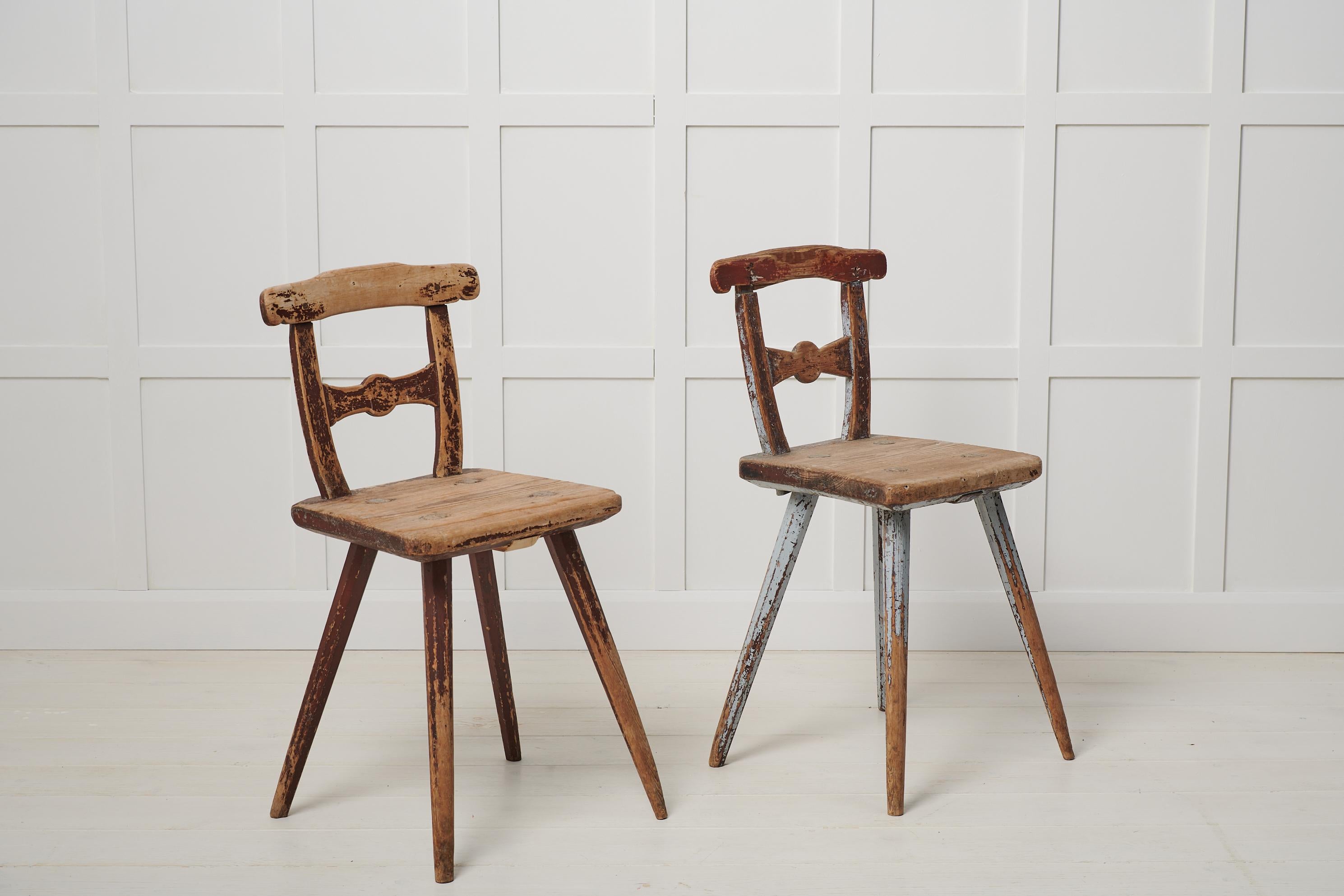 Pair of Northern Swedish Charming Folk Art Chairs  In Good Condition In Kramfors, SE