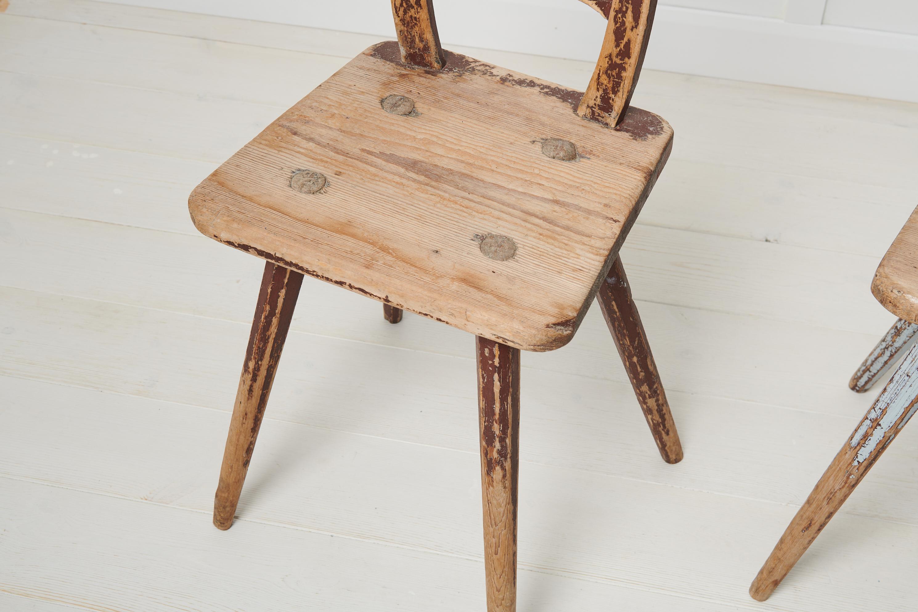 Pine Pair of Northern Swedish Charming Folk Art Chairs 