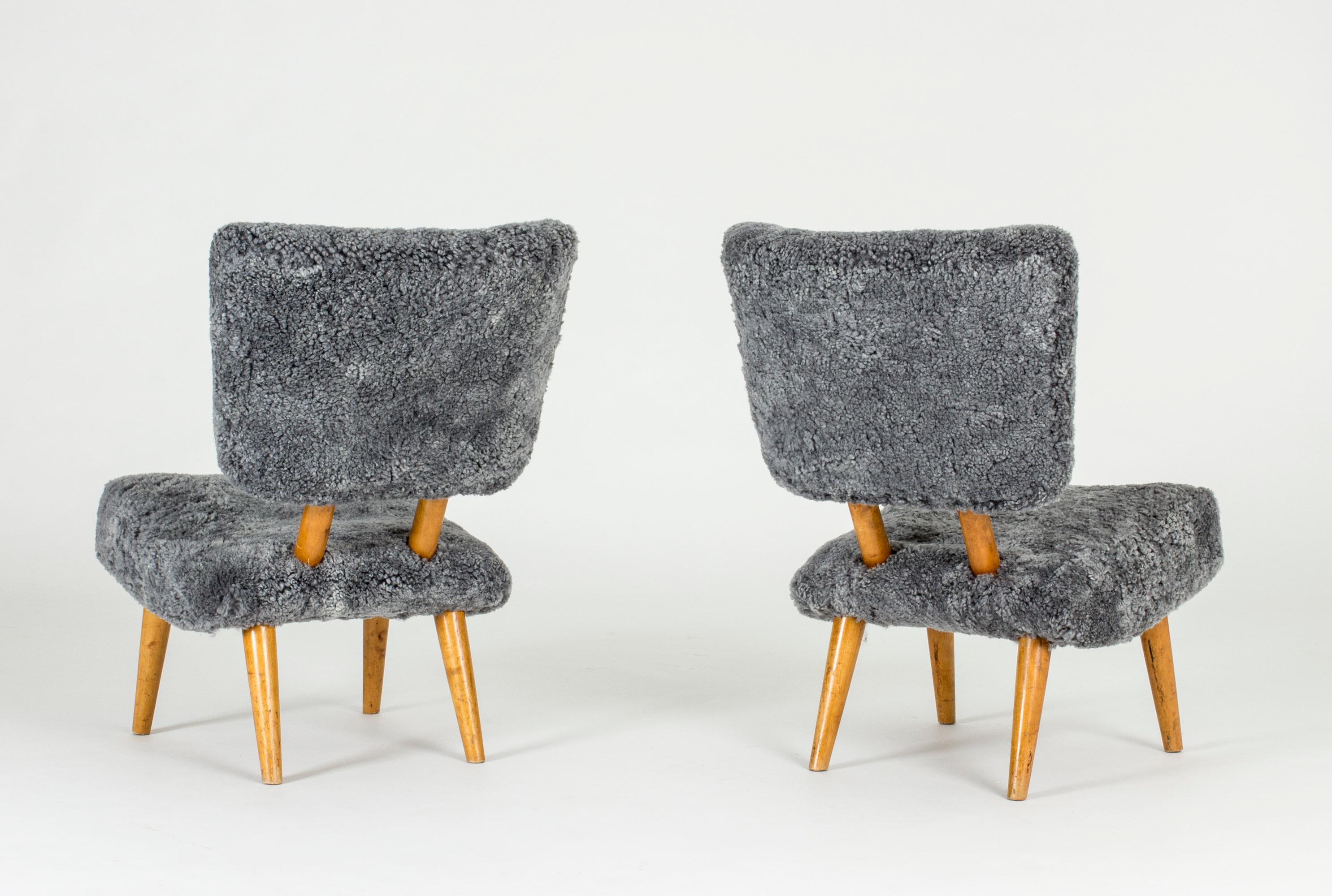 Pair of Norwegian 1940s Sheepskin Chairs In Good Condition For Sale In Stockholm, SE