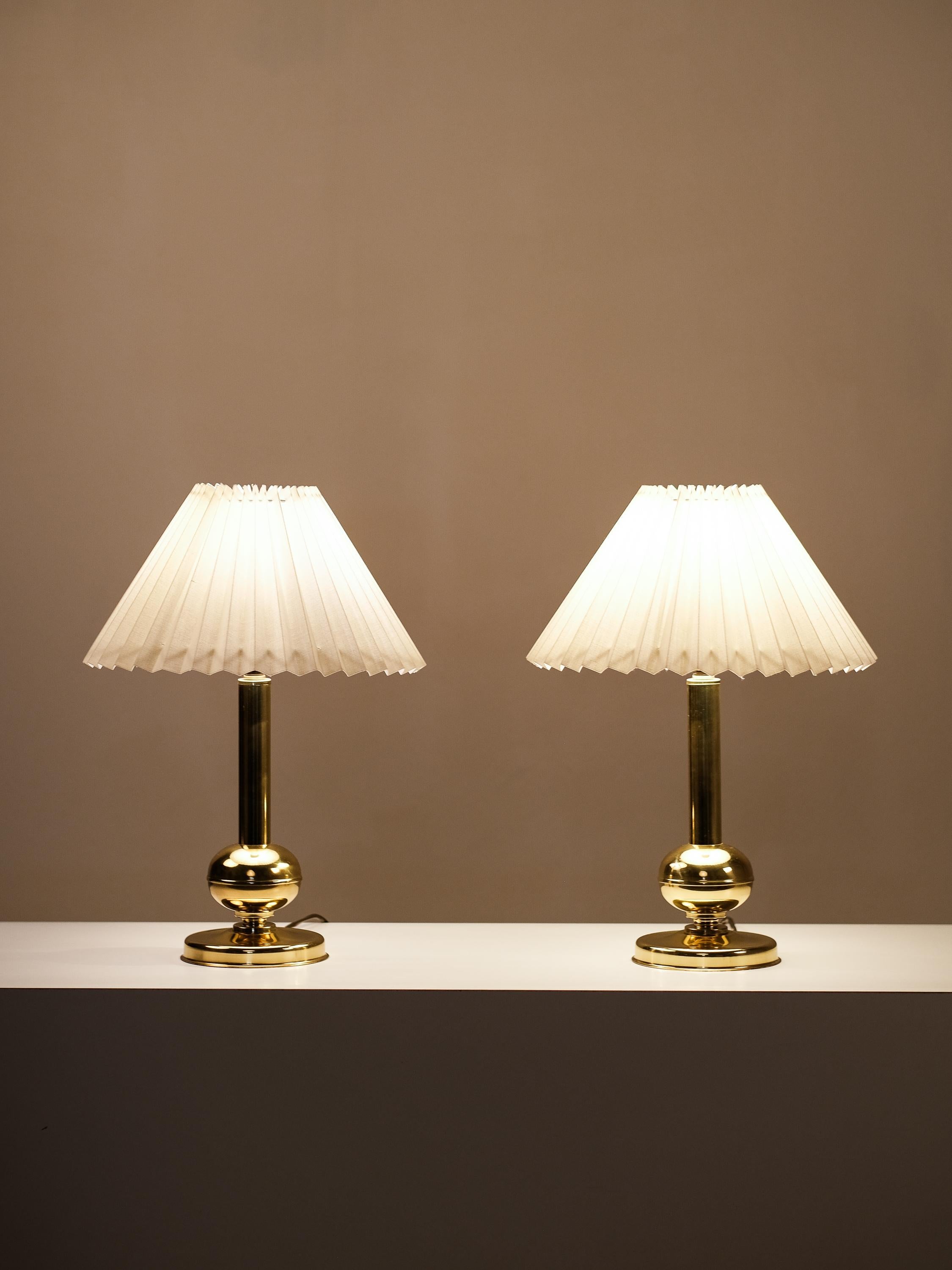 Pair of Norwegian Brass Table Lamps by G. Johansen, 1960s For Sale 10
