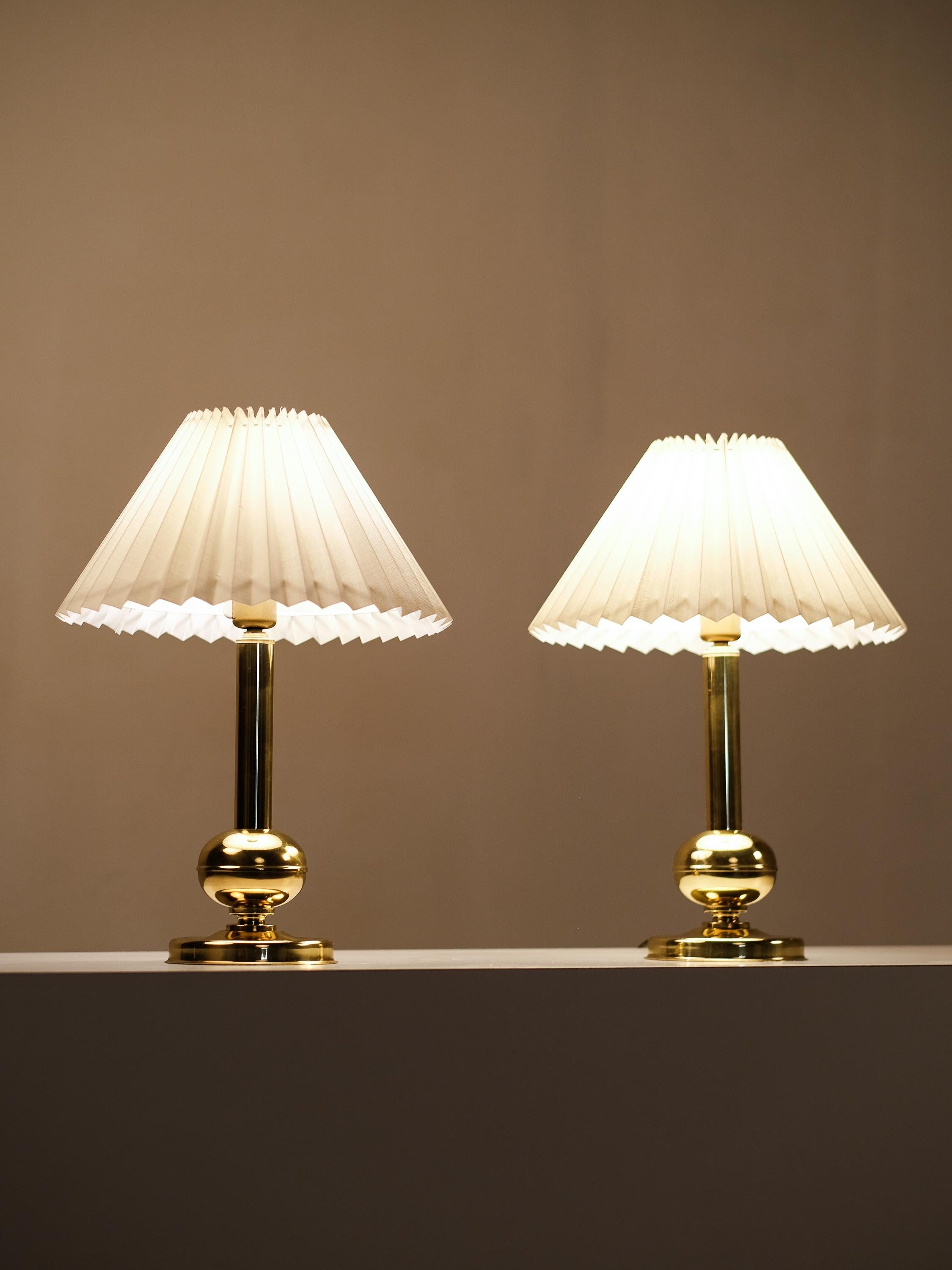 Pair of Norwegian Brass Table Lamps by G. Johansen, 1960s For Sale 13
