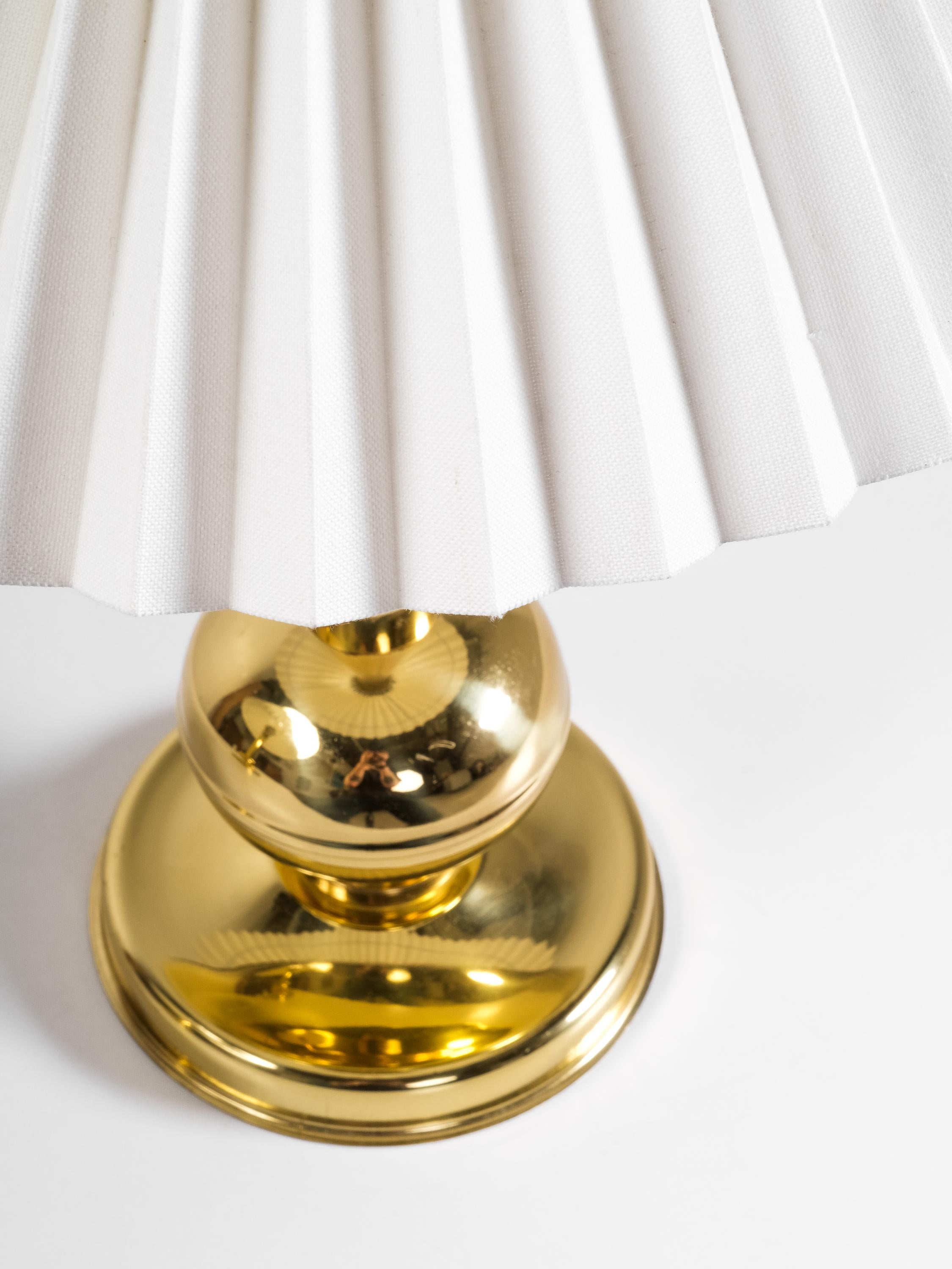 Pair of Norwegian Brass Table Lamps by G. Johansen, 1960s For Sale 4