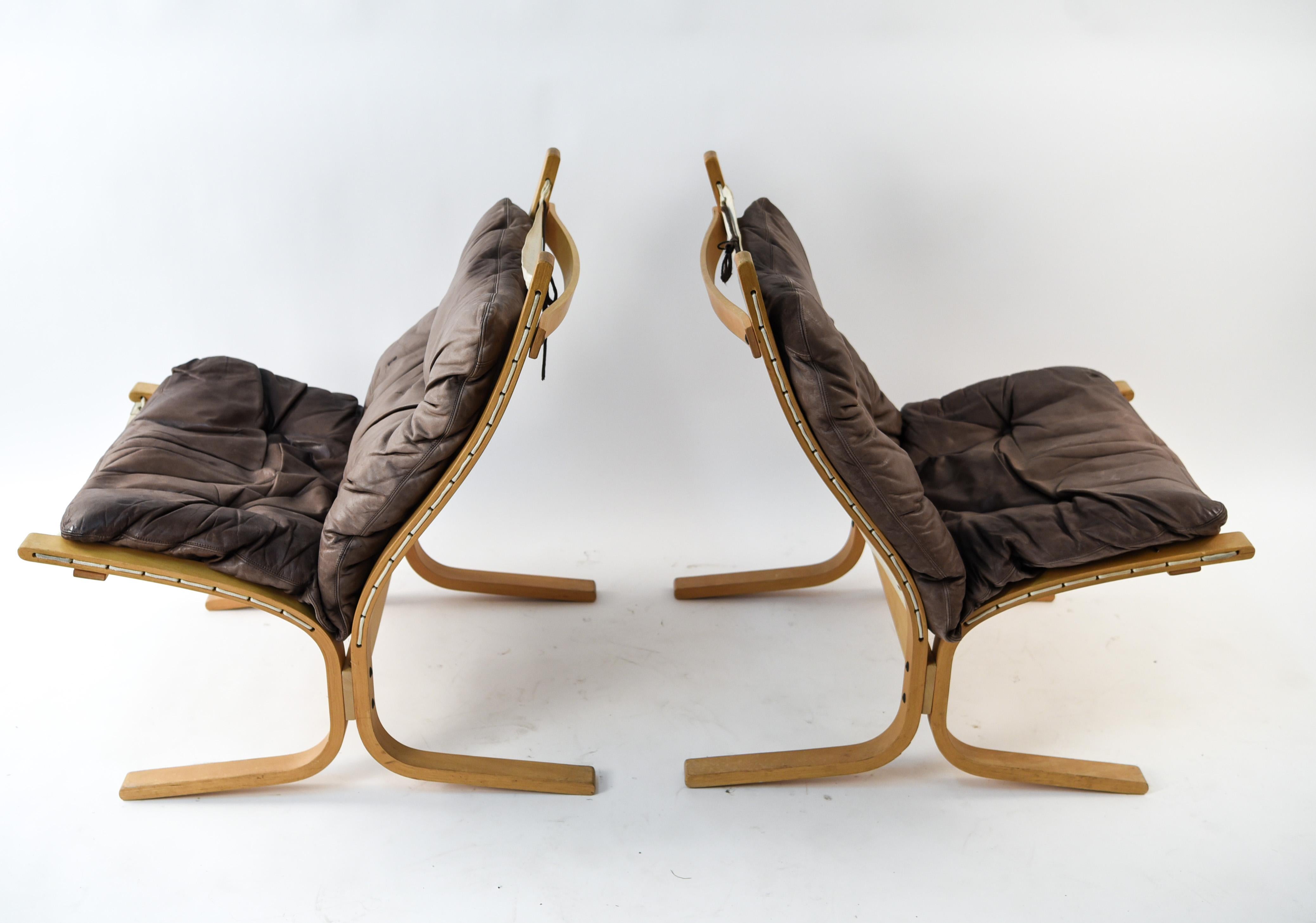 Pair of Norwegian Ingmar Relling for Westnofa Brown Leather Siesta Chairs 4
