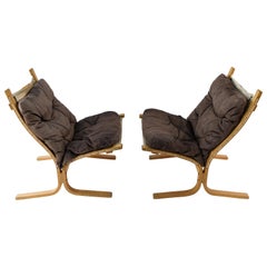 Pair of Norwegian Ingmar Relling for Westnofa Brown Leather Siesta Chairs