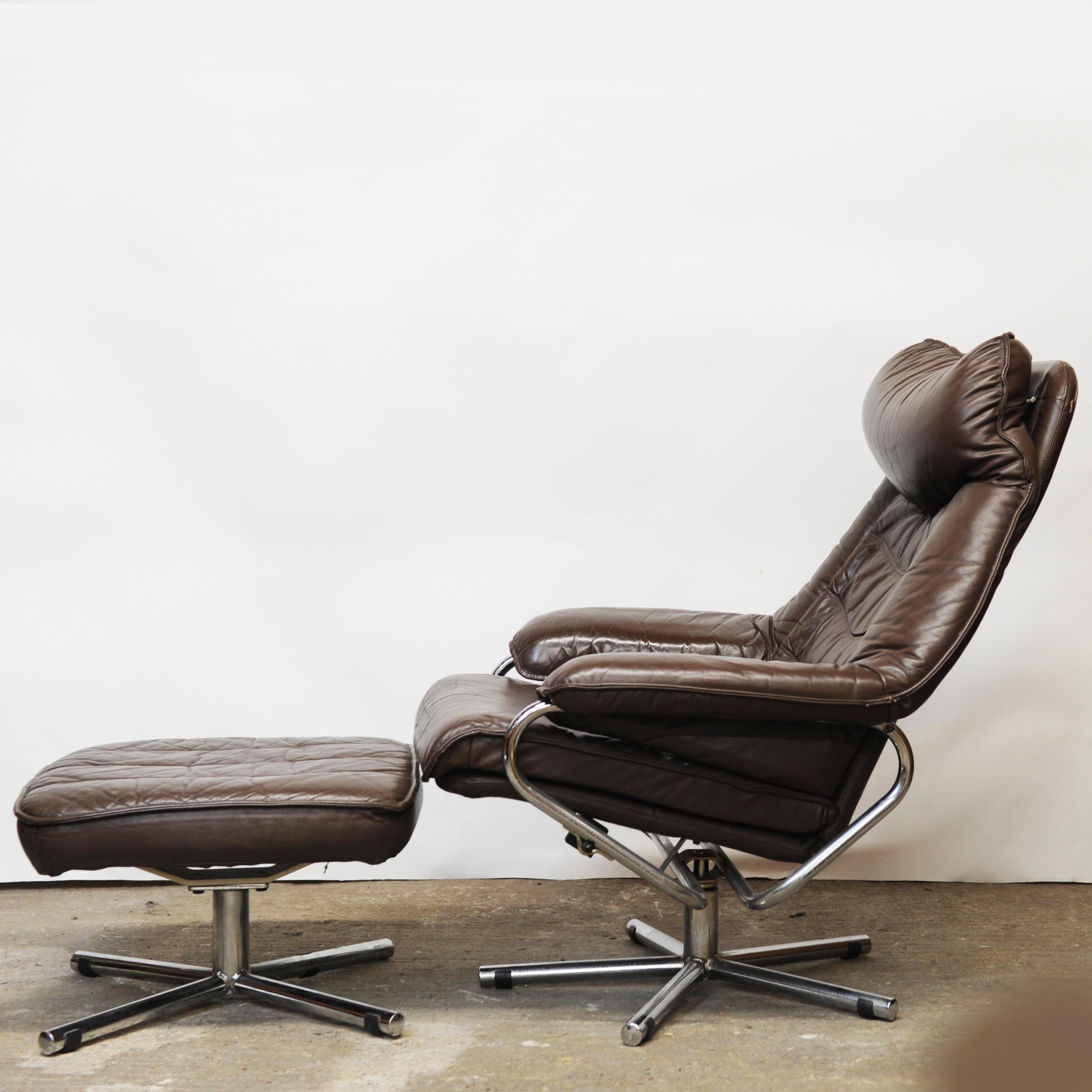 Pair of Norwegian Lounge Chairs with Footstools in Brown Leather by Skoghaus  For Sale 9