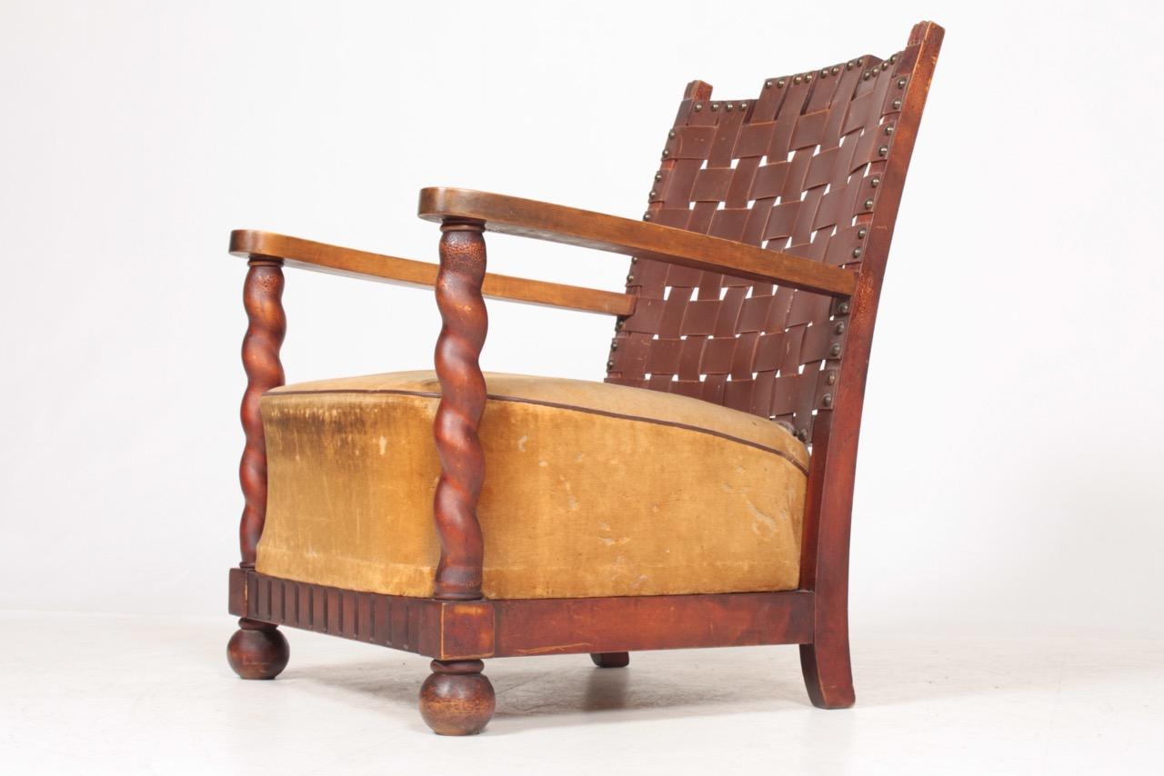 Pair of Norwegian Lounge Chairs with Patinated Leather, 1940s For Sale 1