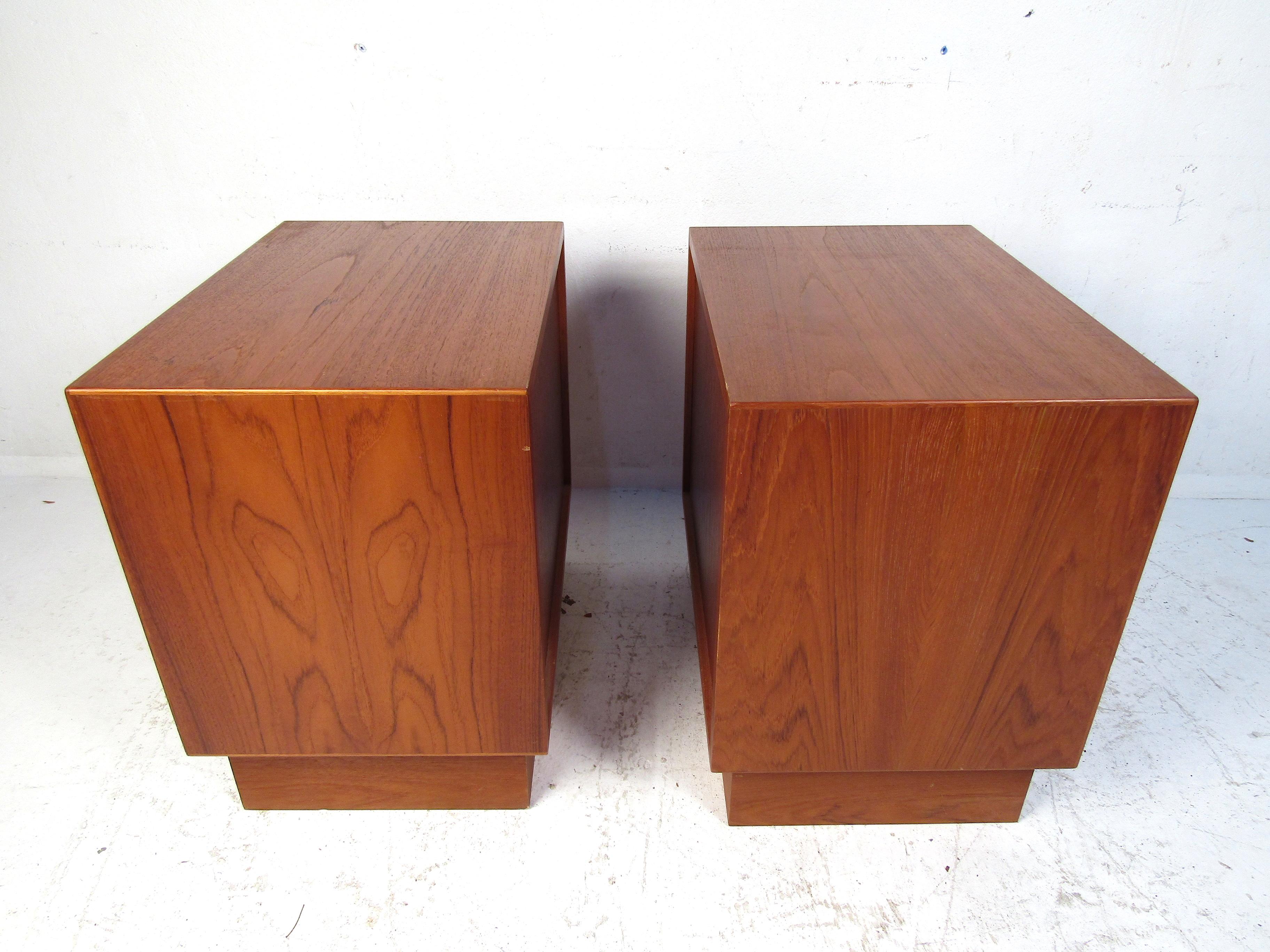 Pair of Norwegian Modern Nightstands For Sale 4