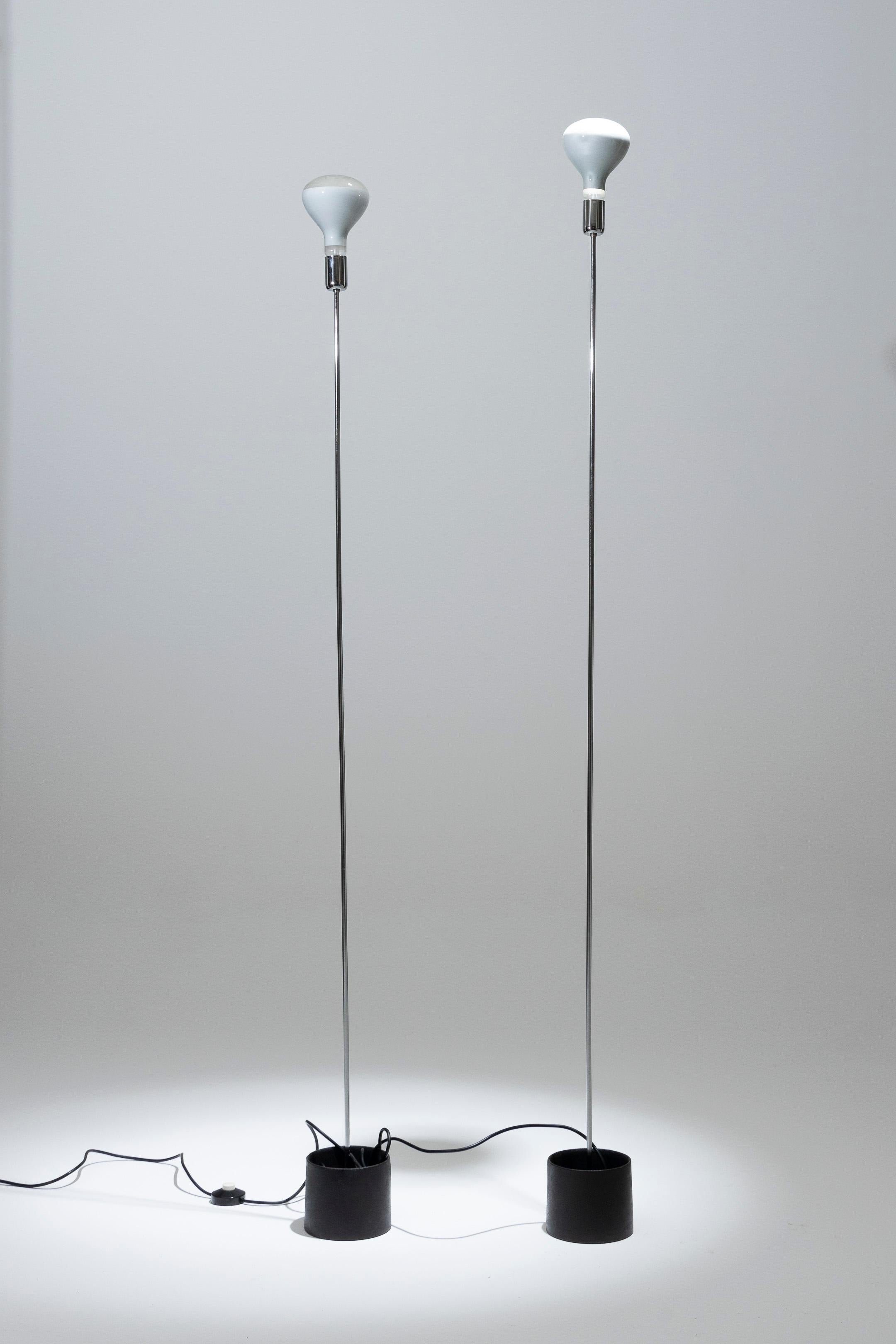 Pair of "Notti" floor lamps by Gigi and Pepe Tanzi, 1970s For Sale