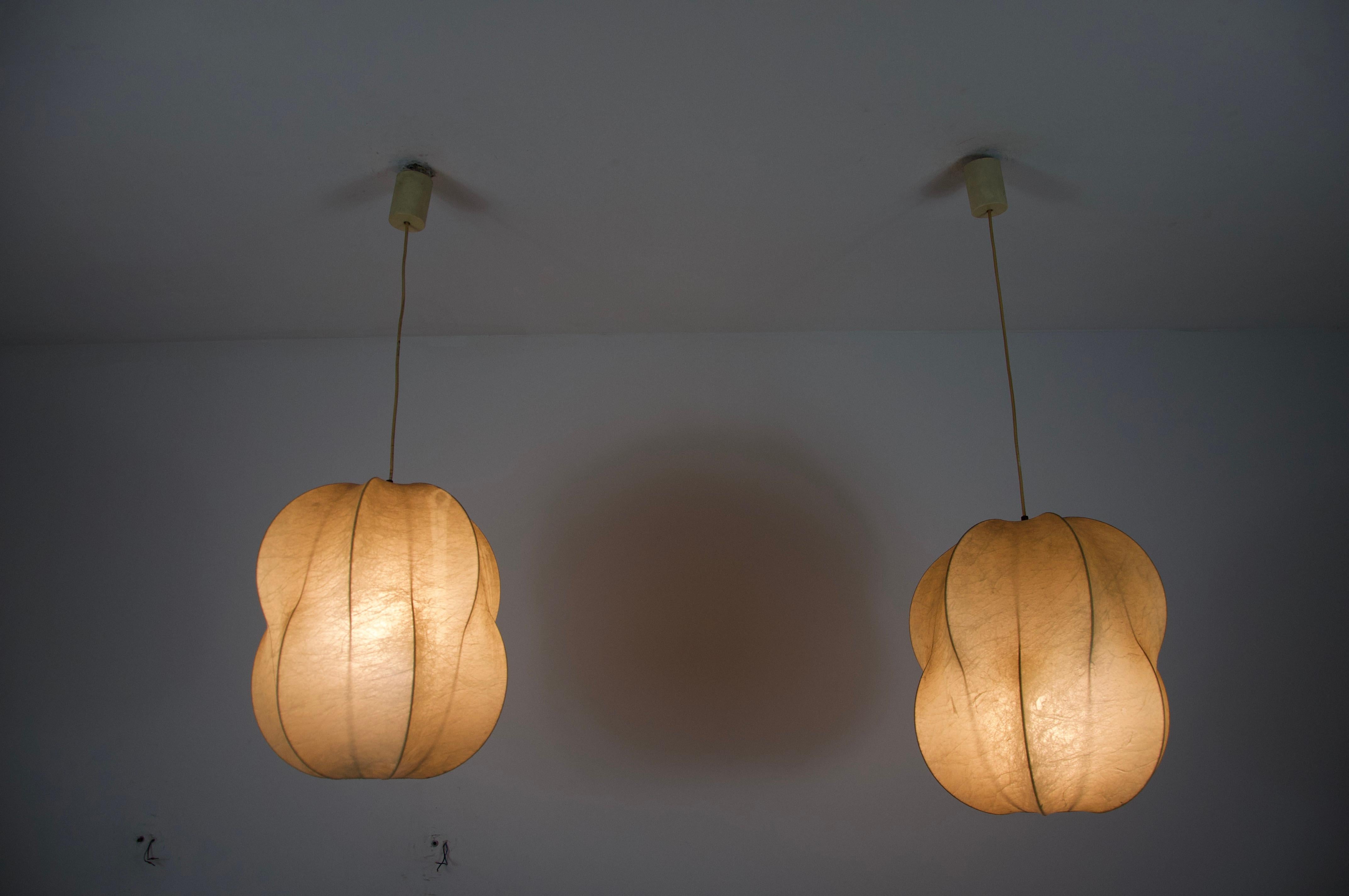 Pareja de lámparas colgantes 