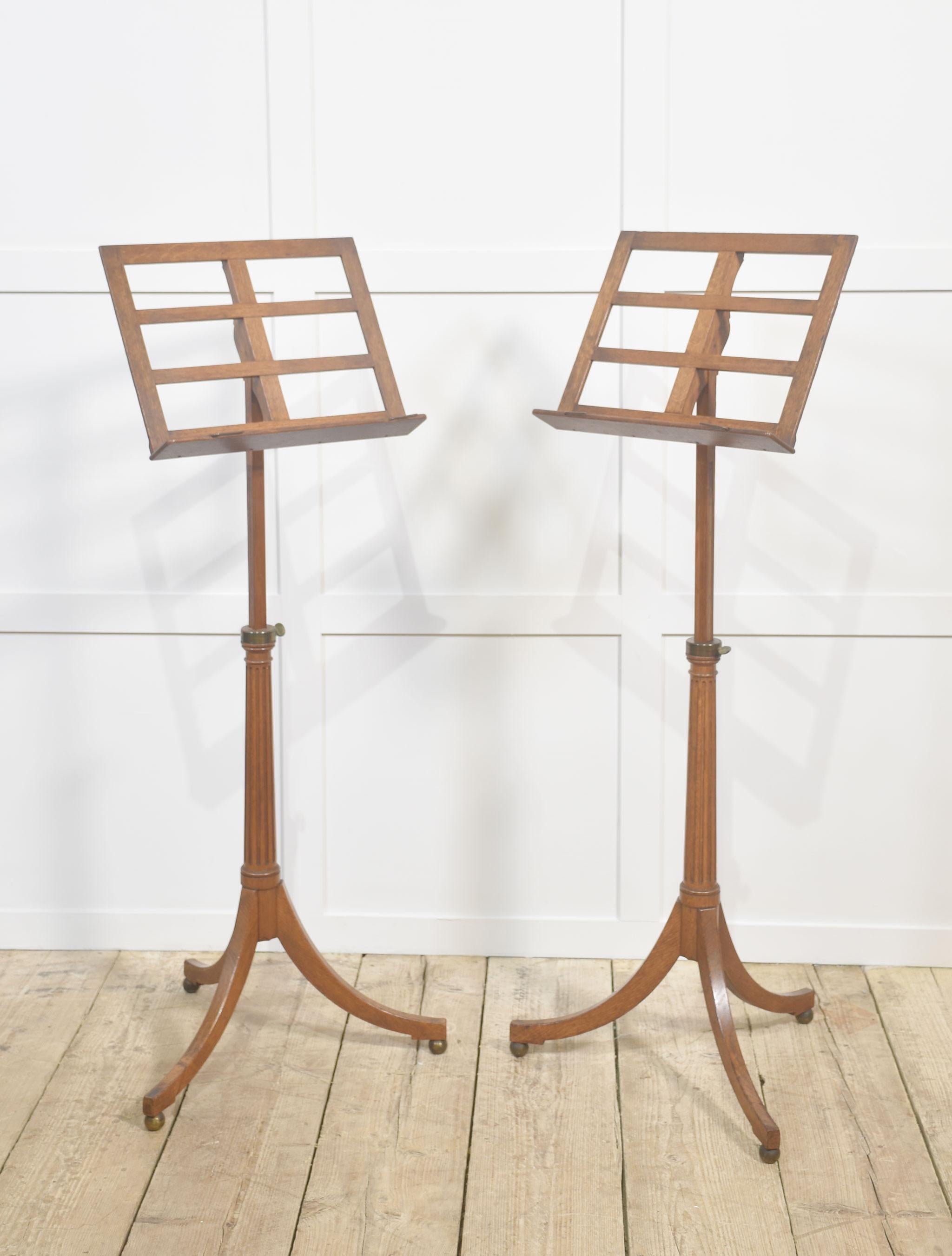 Pair of Oak Adjustable Music Stands For Sale 5