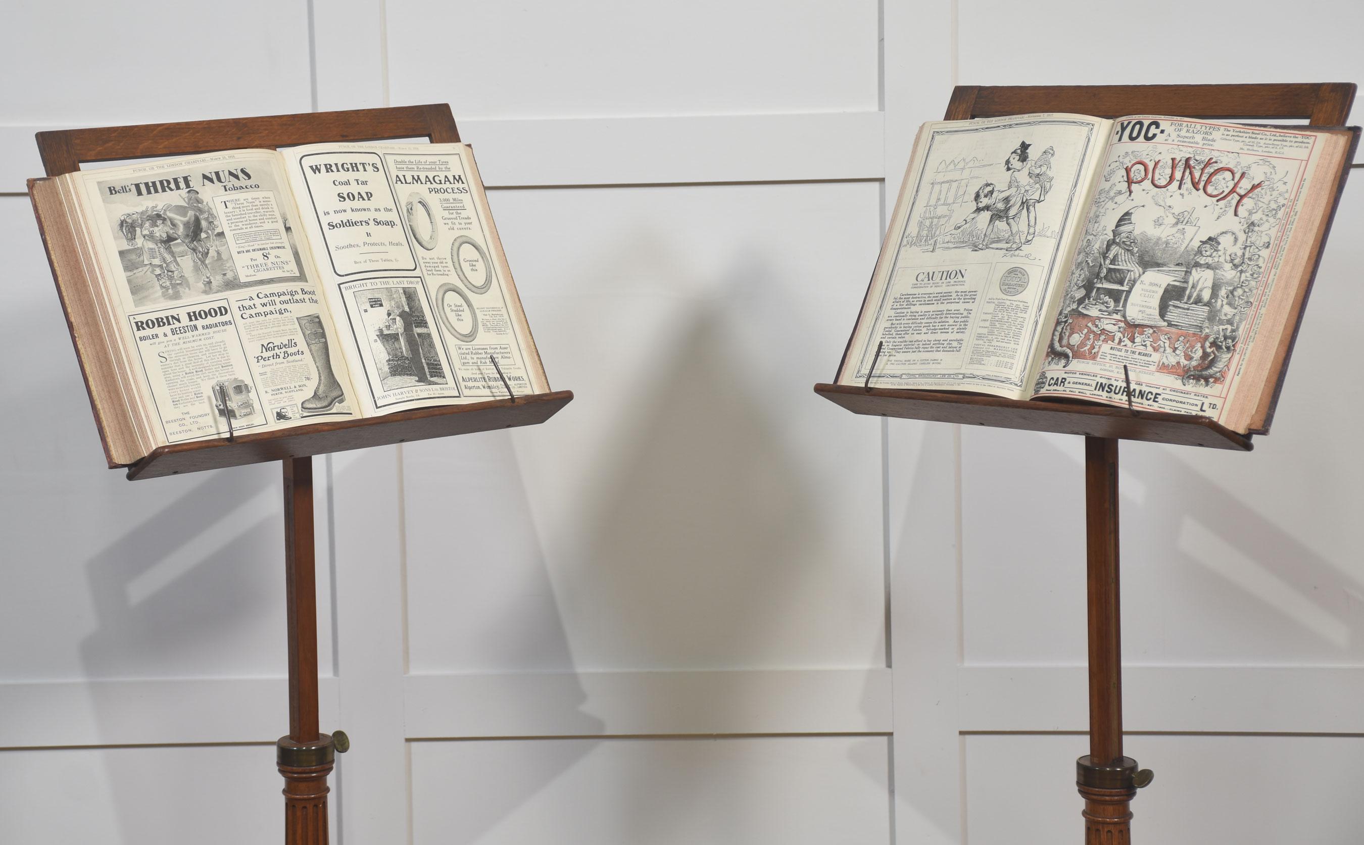 Pair of Oak Adjustable Music Stands For Sale 4