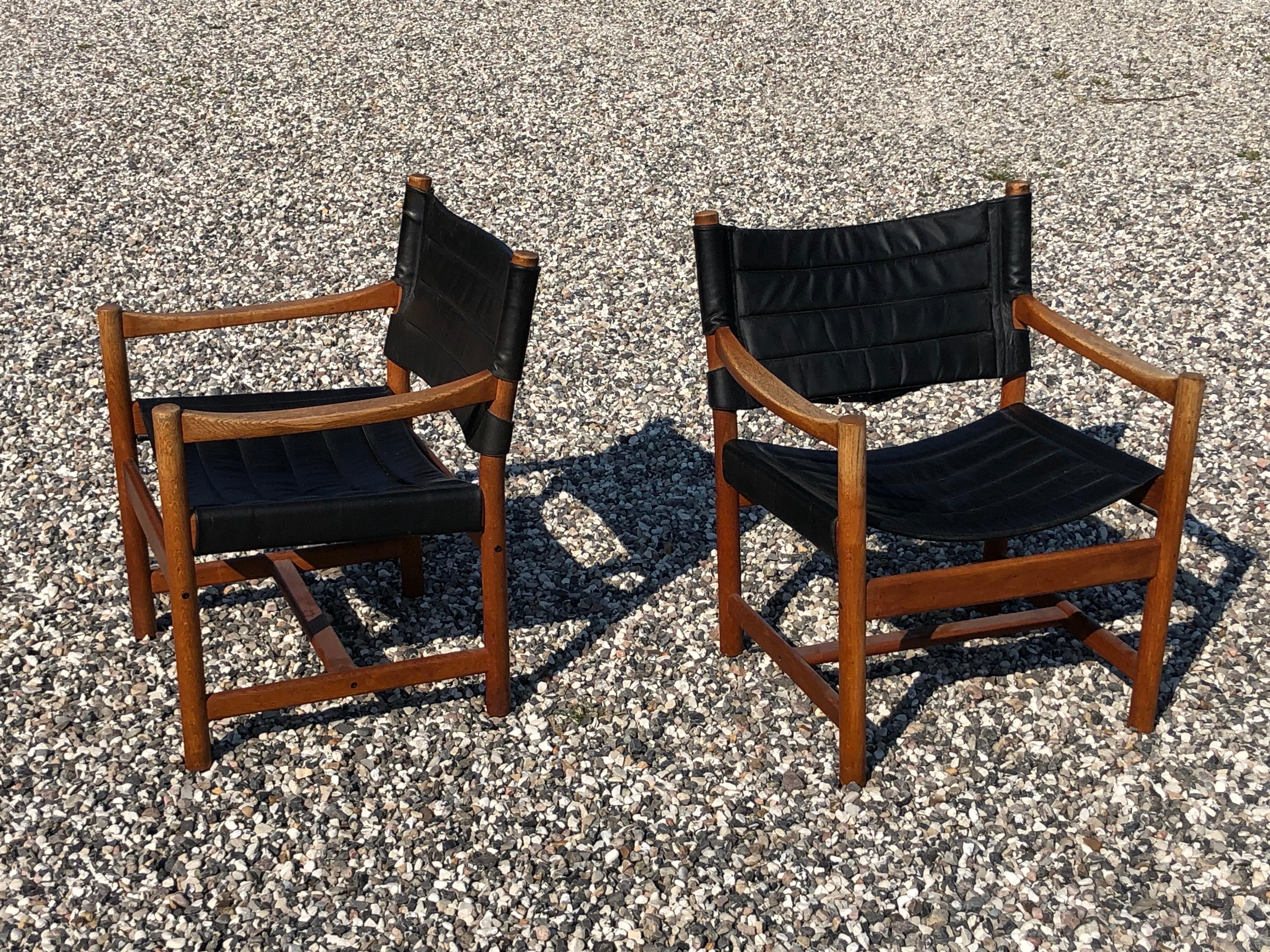 Pair of oak and leather armchairs by Ditte and Adrian Heath for FDB Denmark For Sale 3