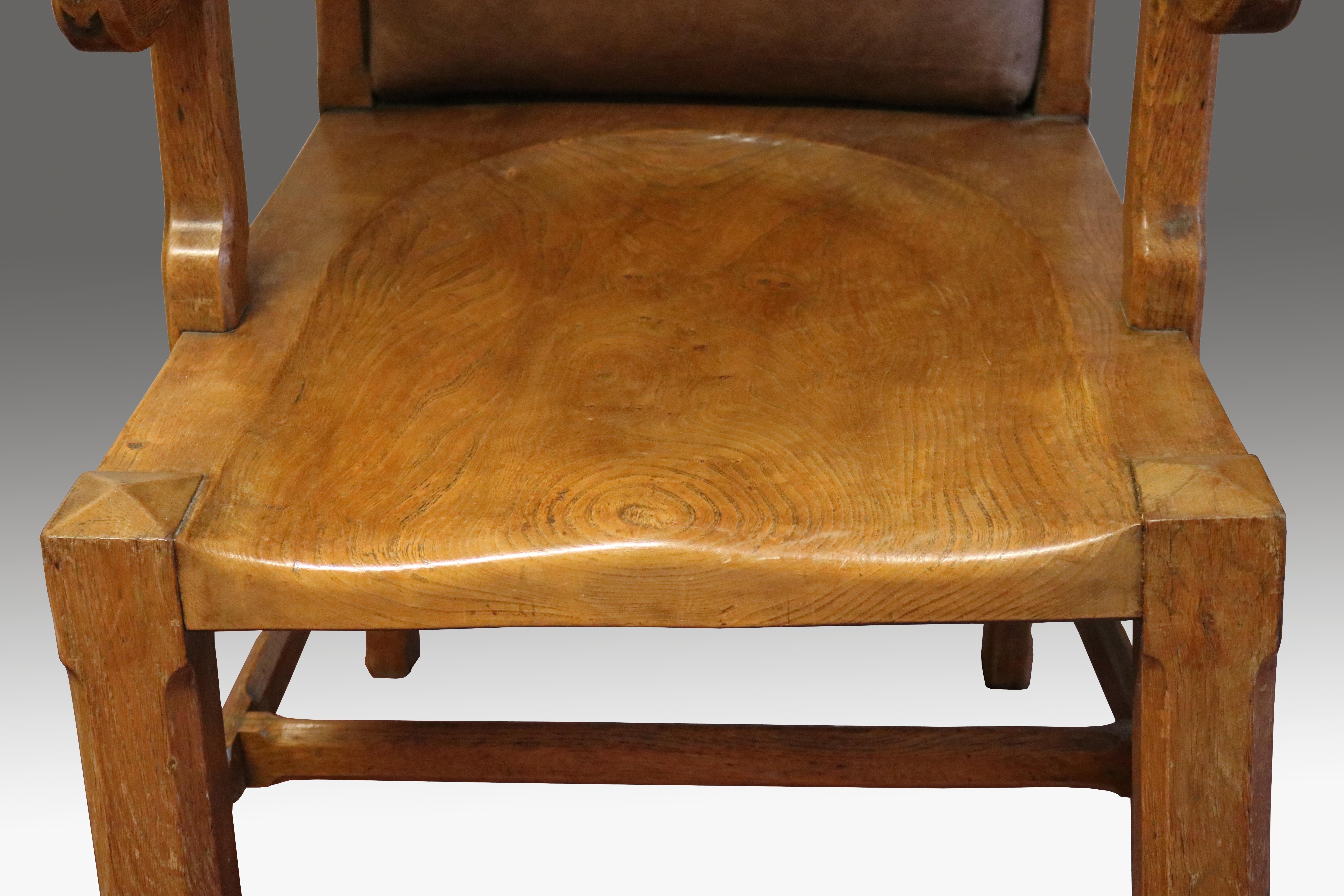 British Pair of Oak and Leather Upholstered Armchairs, circa 1900 For Sale