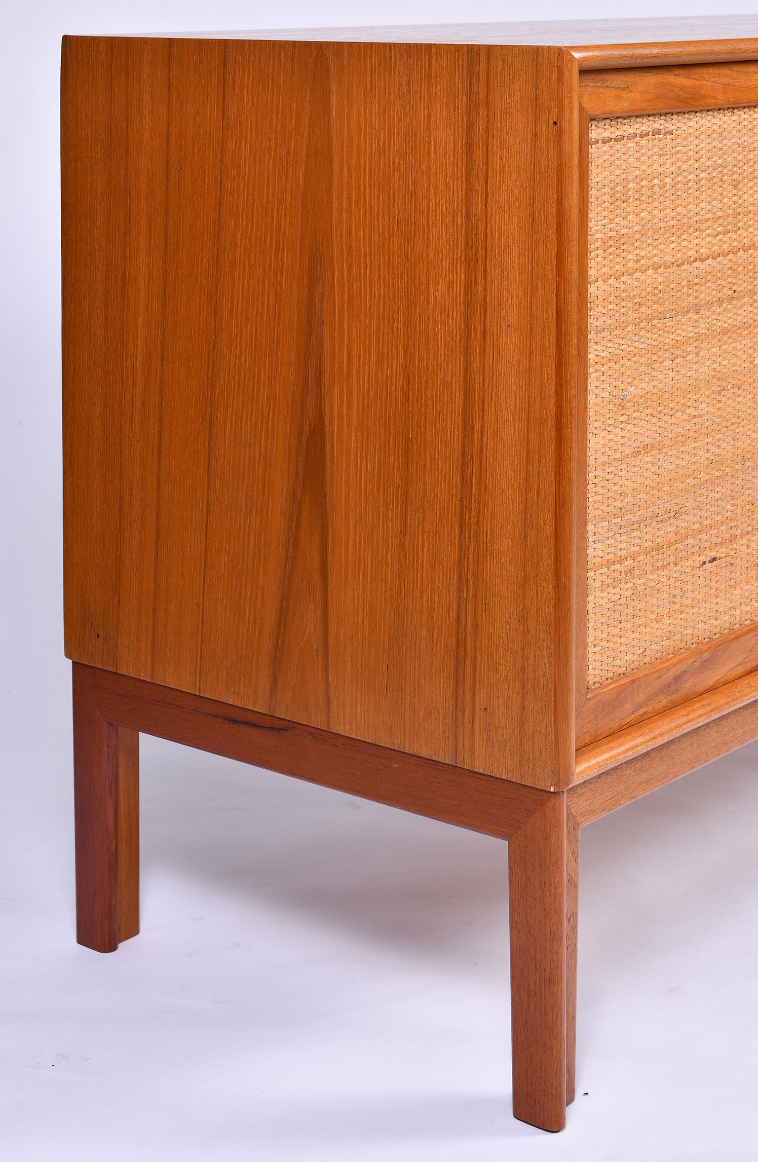 Pair of Oak and Rattan Sideboards by Alf Svensson 4