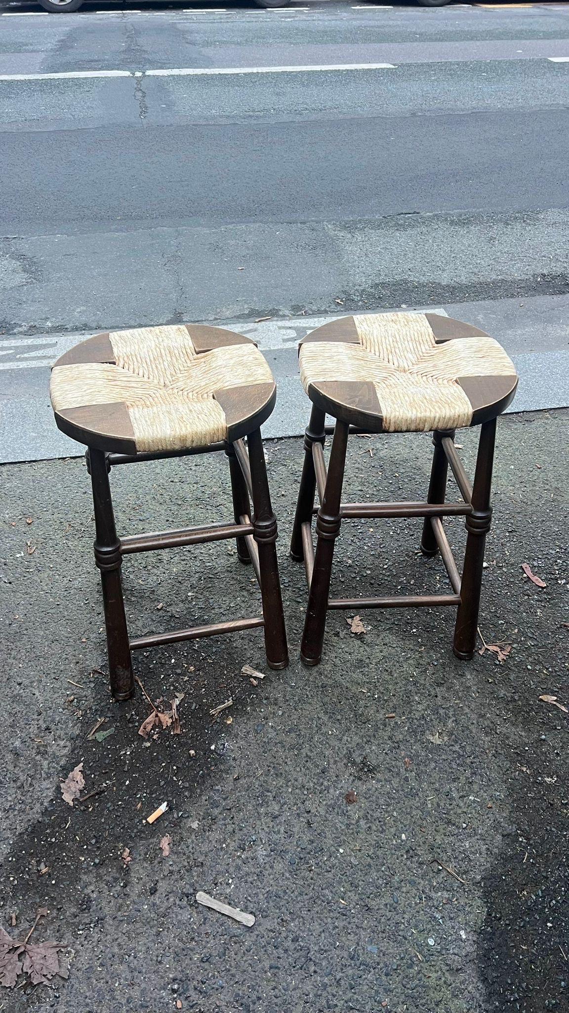 Francese Coppia di sgabelli in Oak e corda in vendita