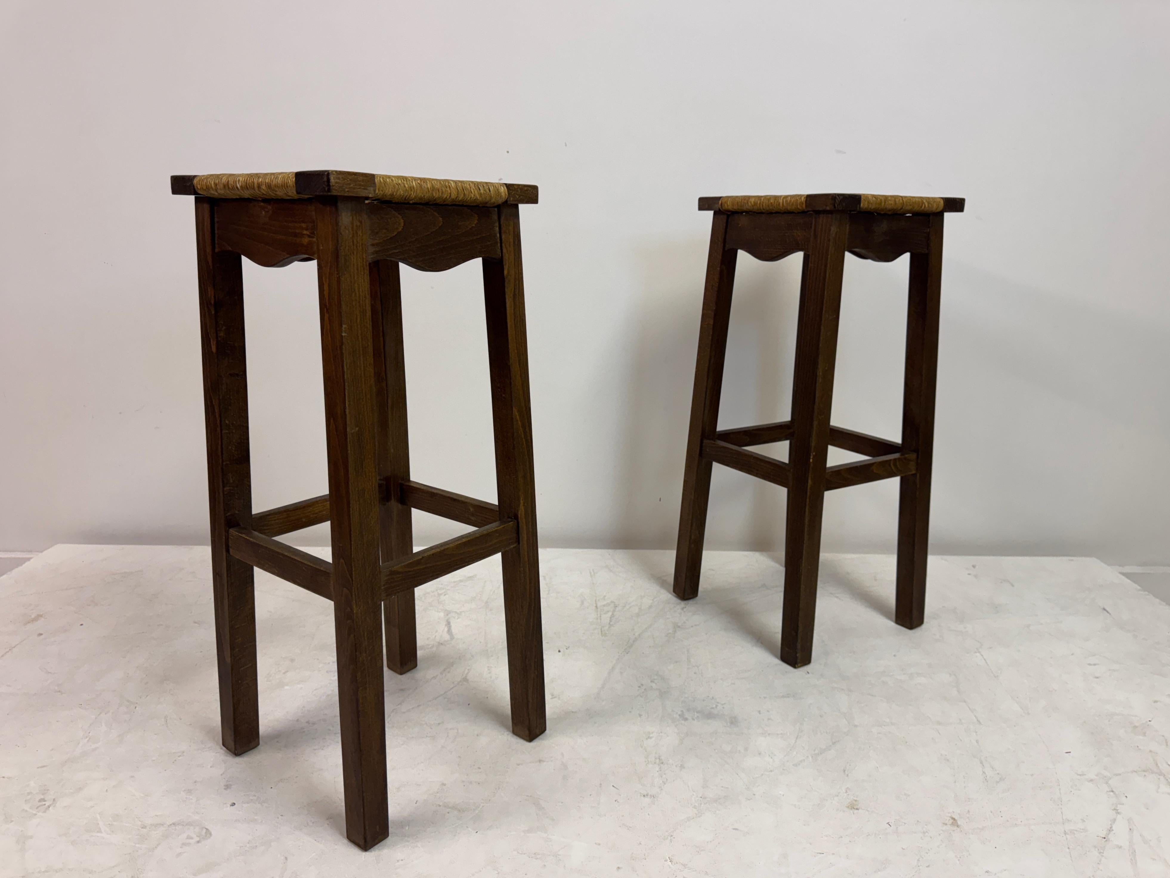 Pair of Oak and Rush Bar Stools, France, 20th Century in vendita 3