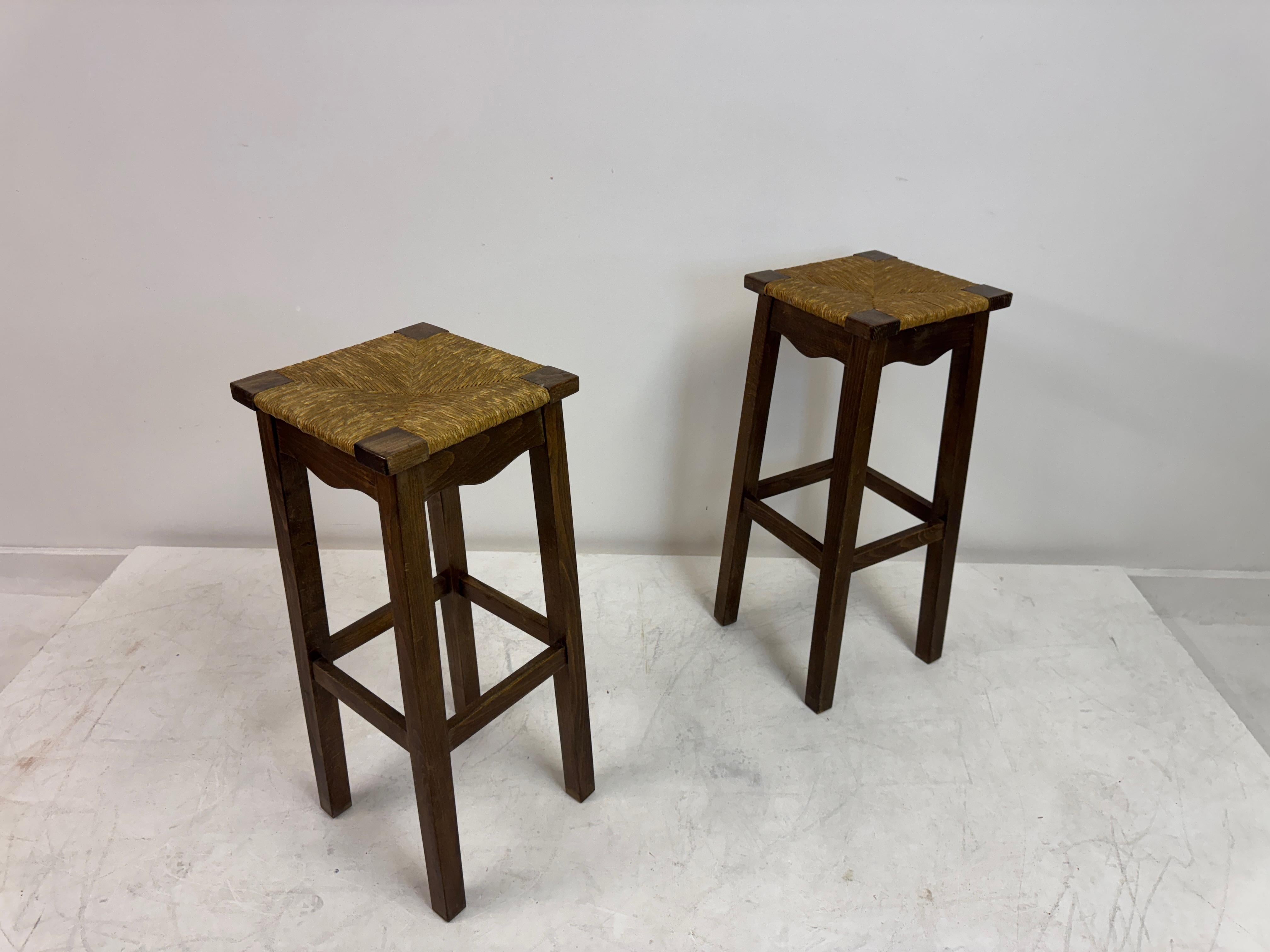 Pair of Oak and Rush Bar Stools, France, 20th Century in vendita 5