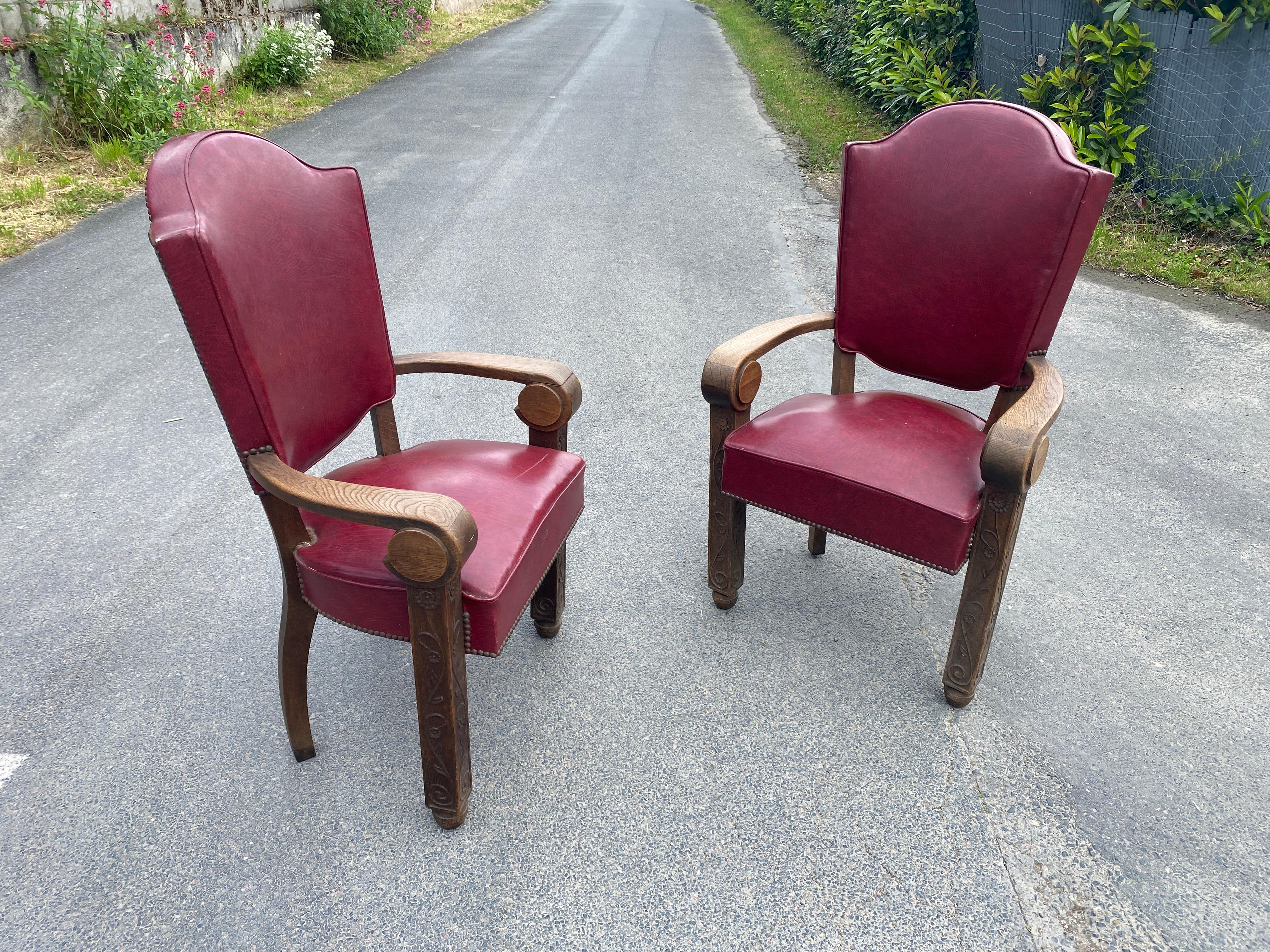 Paire de fauteuils en chêne et paille 