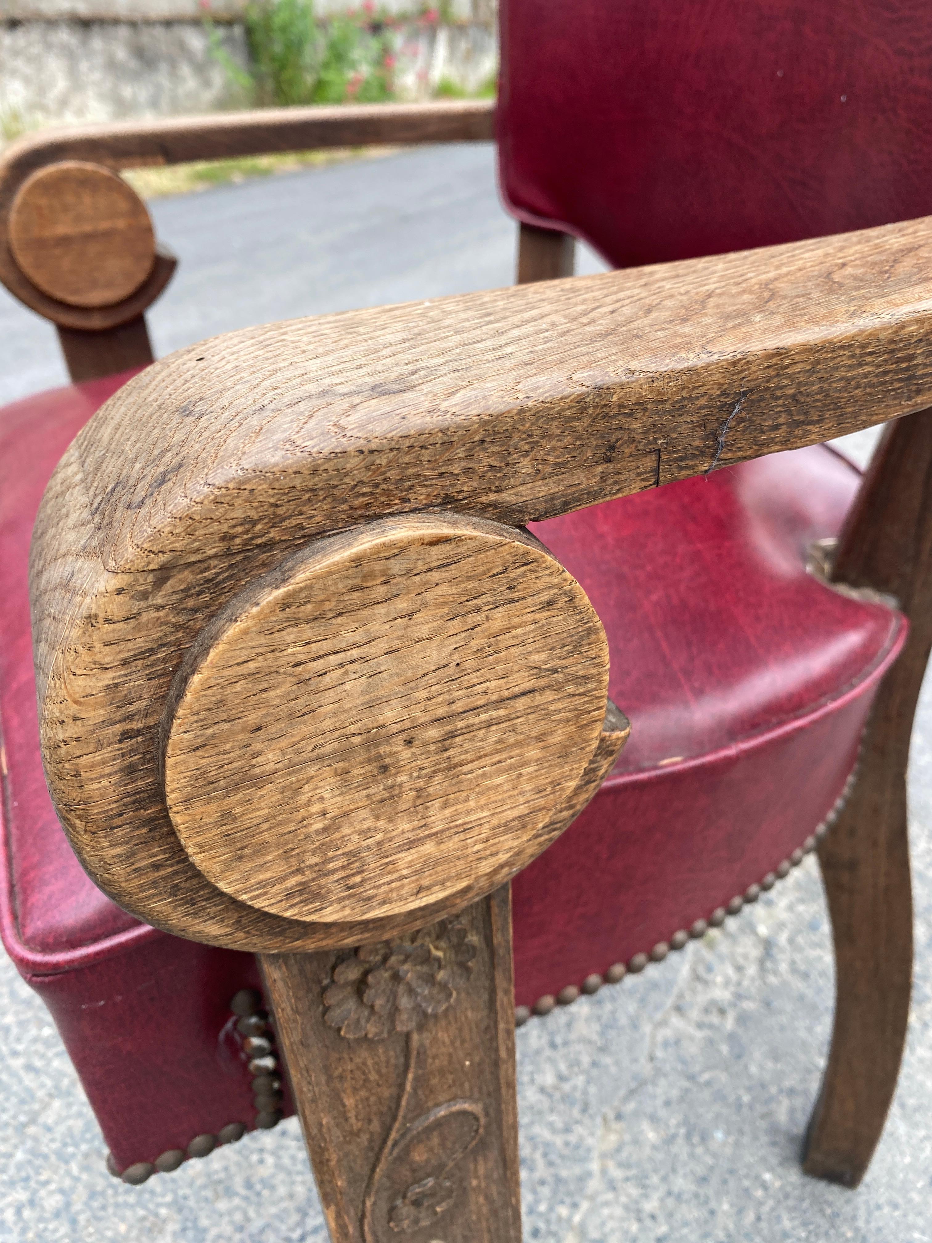Sculpté à la main Paire de fauteuils en chêne et paille 