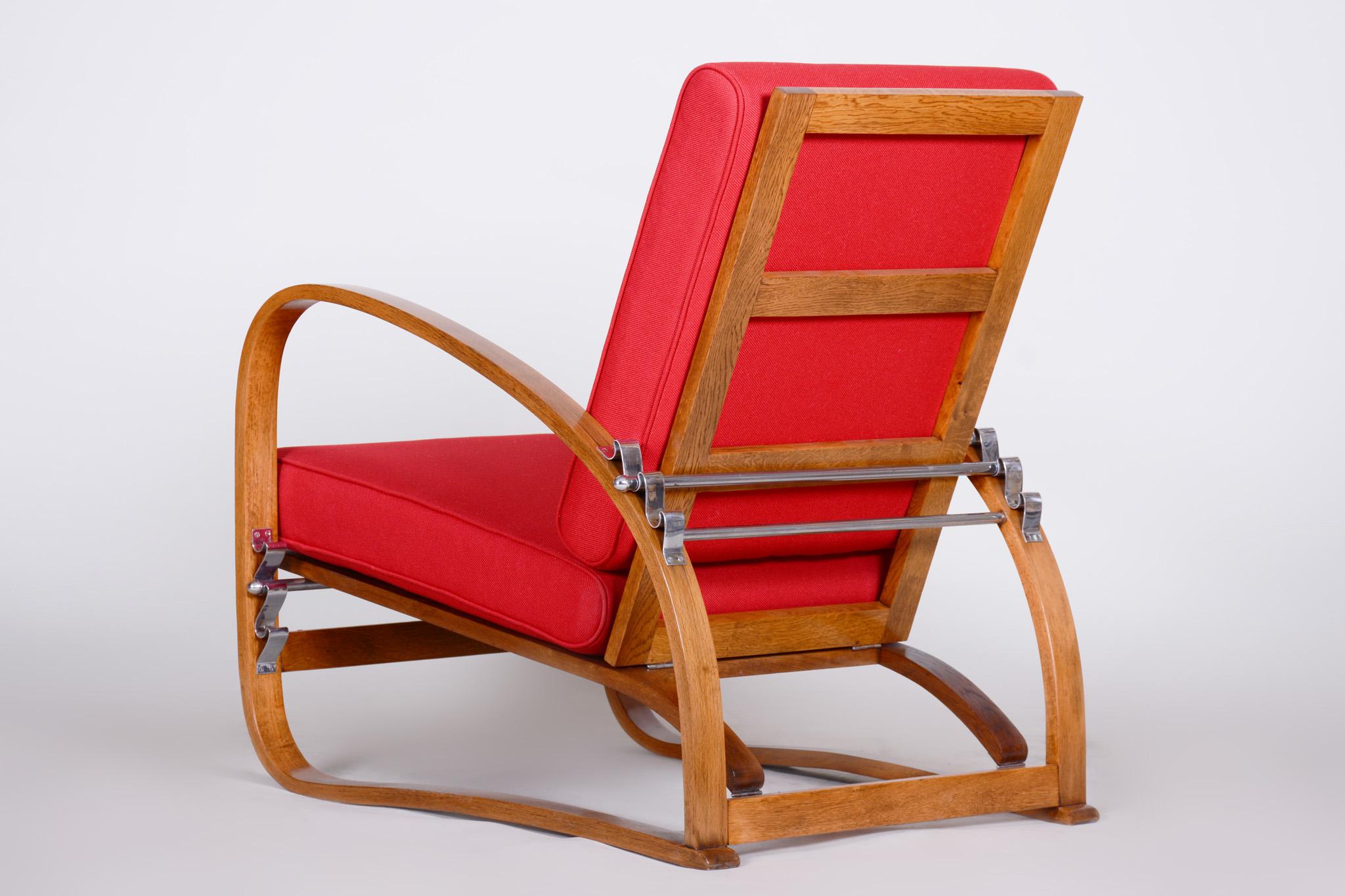 Pair of Oak Art Deco Armchairs by Jindrich Halabala, 1930s, Fully Restored In Good Condition In Horomerice, CZ