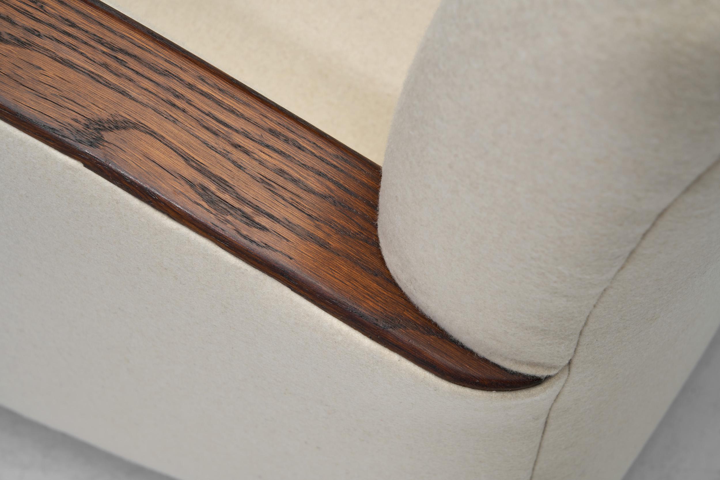 Pair of Oak Art Deco Armchairs, Europe ca 1930s For Sale 4