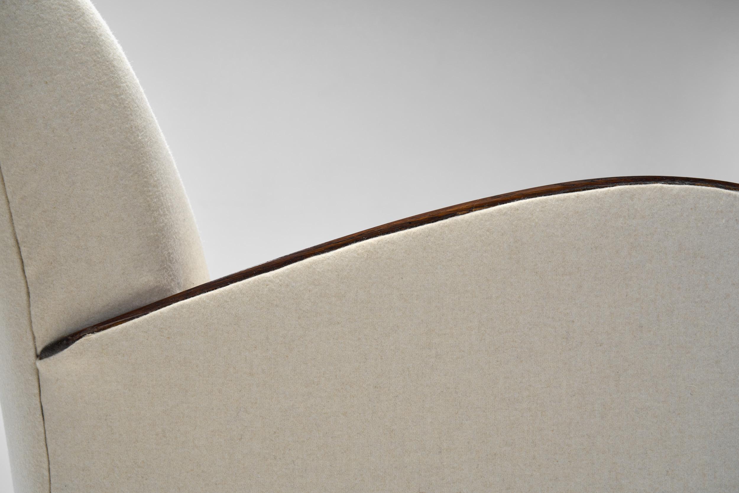 Pair of Oak Art Deco Armchairs, Europe ca 1930s For Sale 7