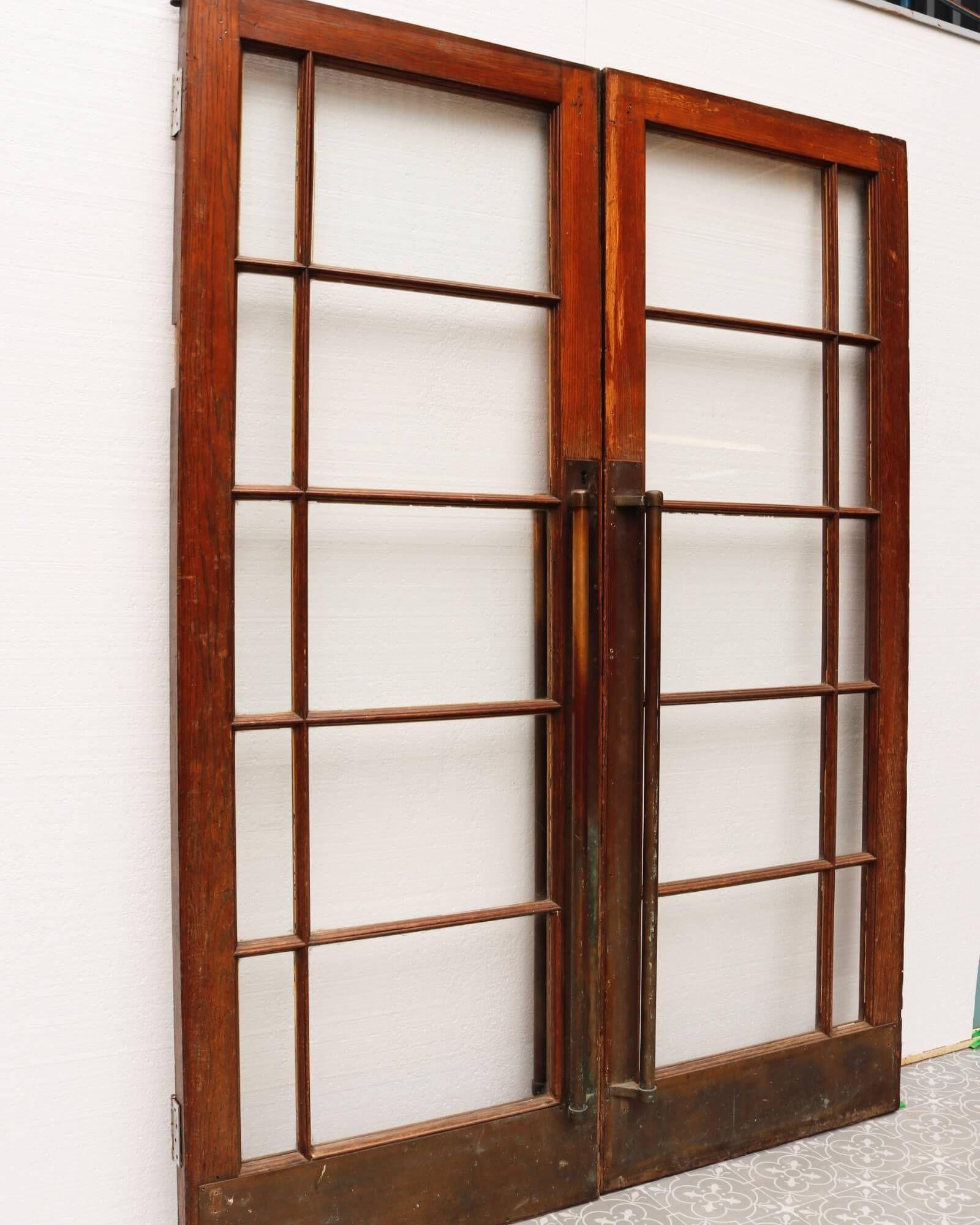 English Pair of Oak Art Deco Interior Glazed Doors For Sale