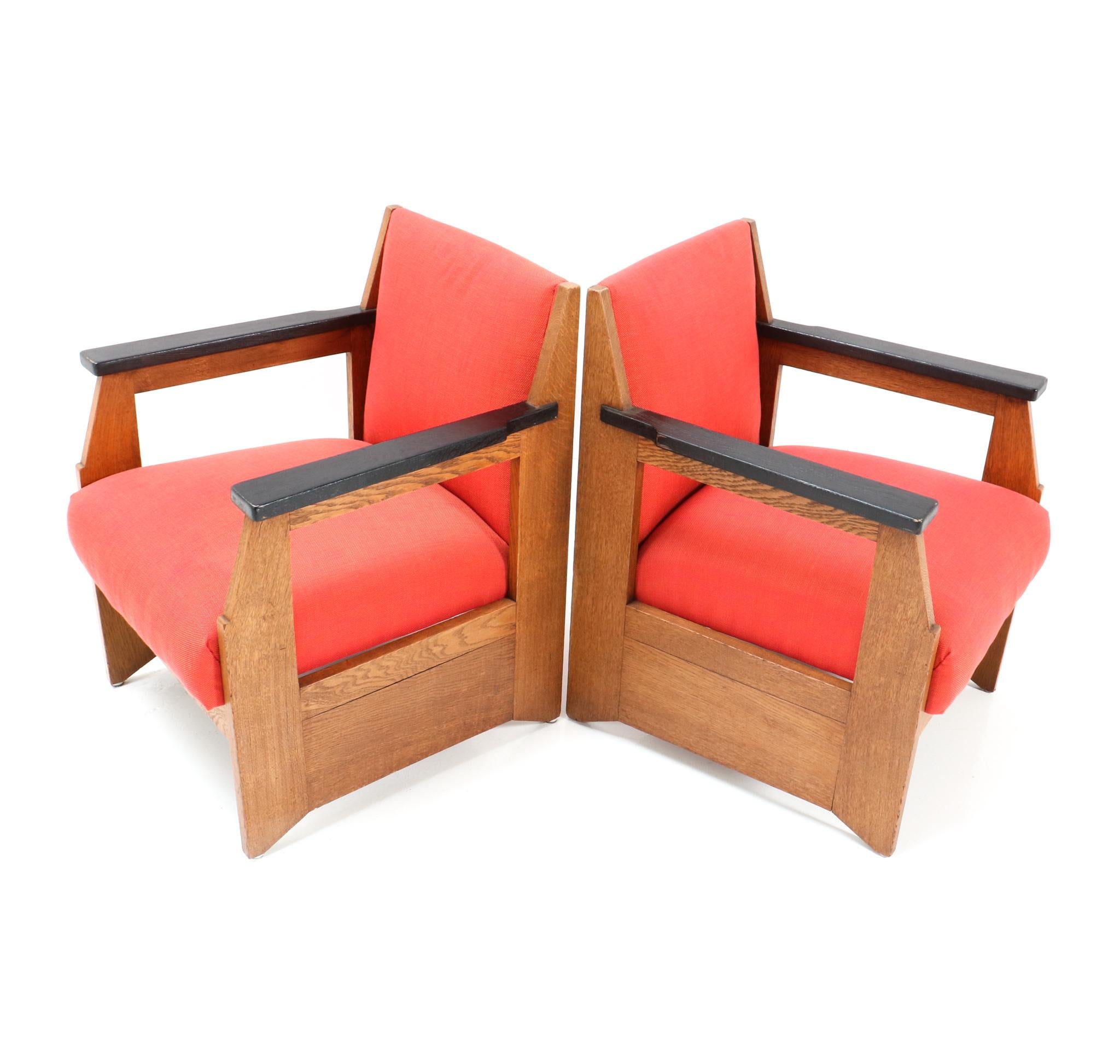 Early 20th Century Pair of Oak Art Deco Modernist Easy Chairs by Hendrik Wouda for Pander, 1924 For Sale