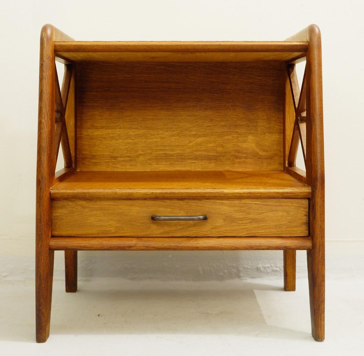 Pair of oak bedside tables, atelier saint Sabin 1951 reconstruction.