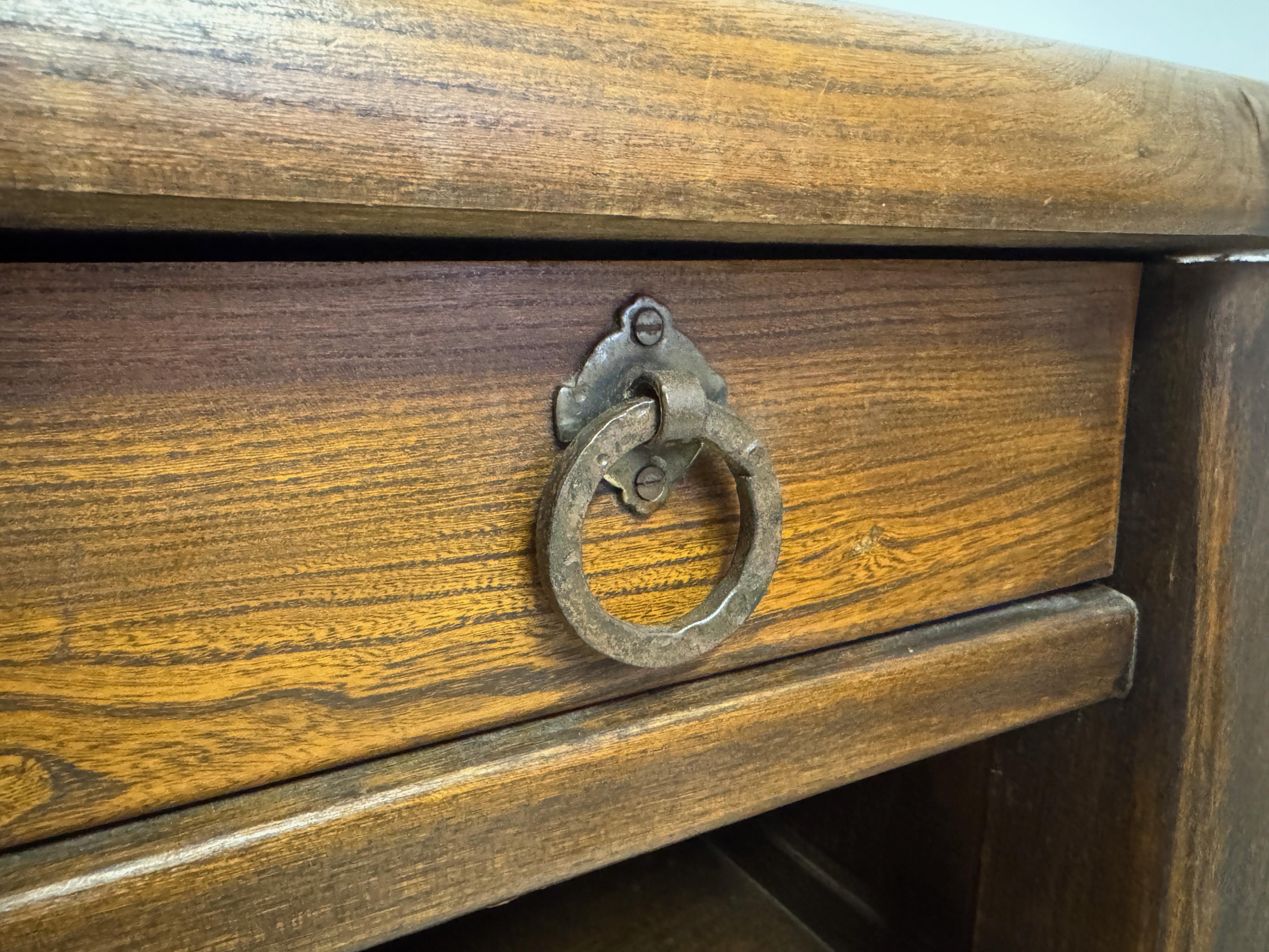Coppia di comodini in Oak nello stile di Olavi Hänninen in vendita 2