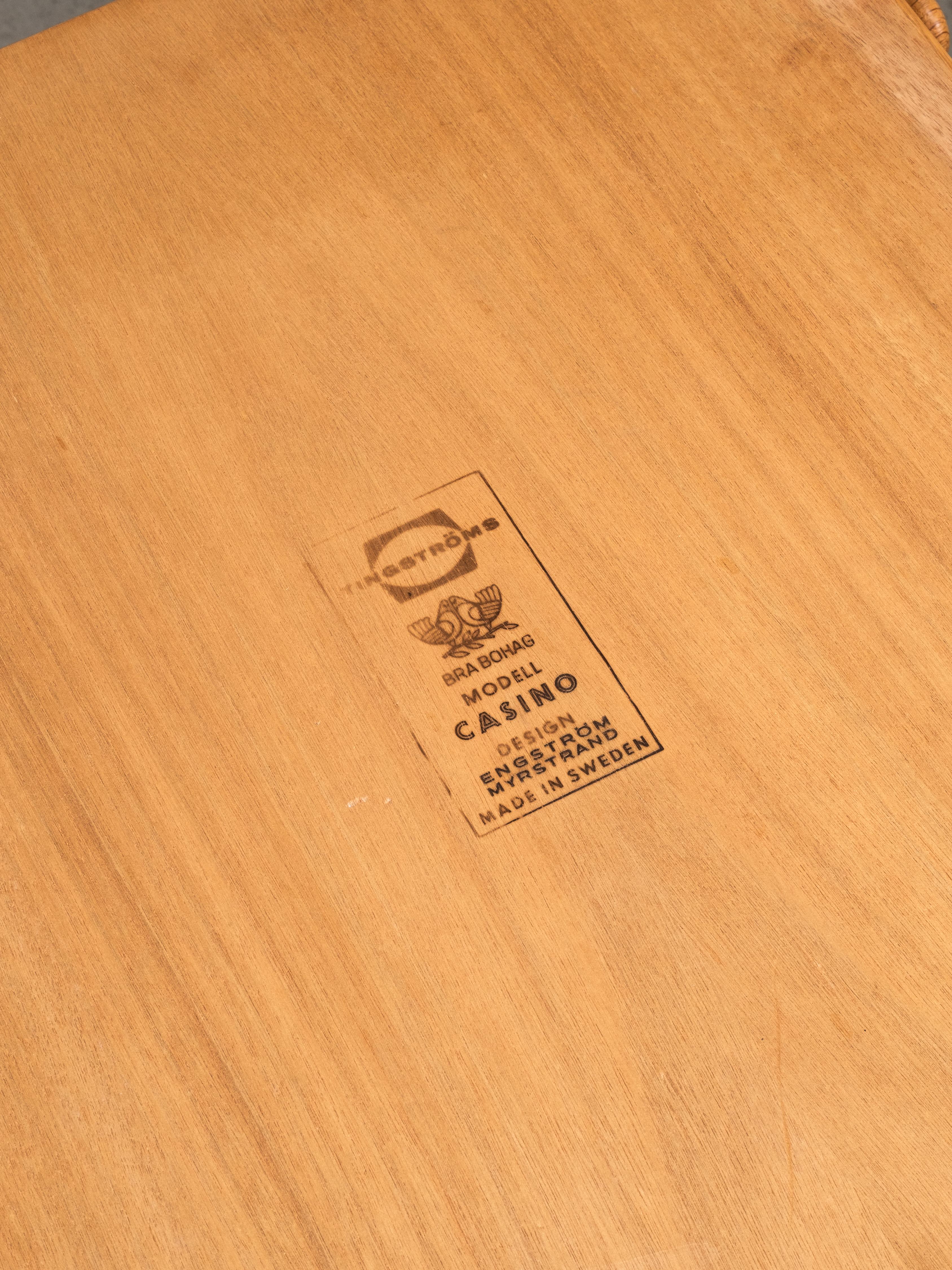 Paire de tables de chevet en chêne Model No No par Engström & Myrstrand, Suède, années 1960 en vente 8