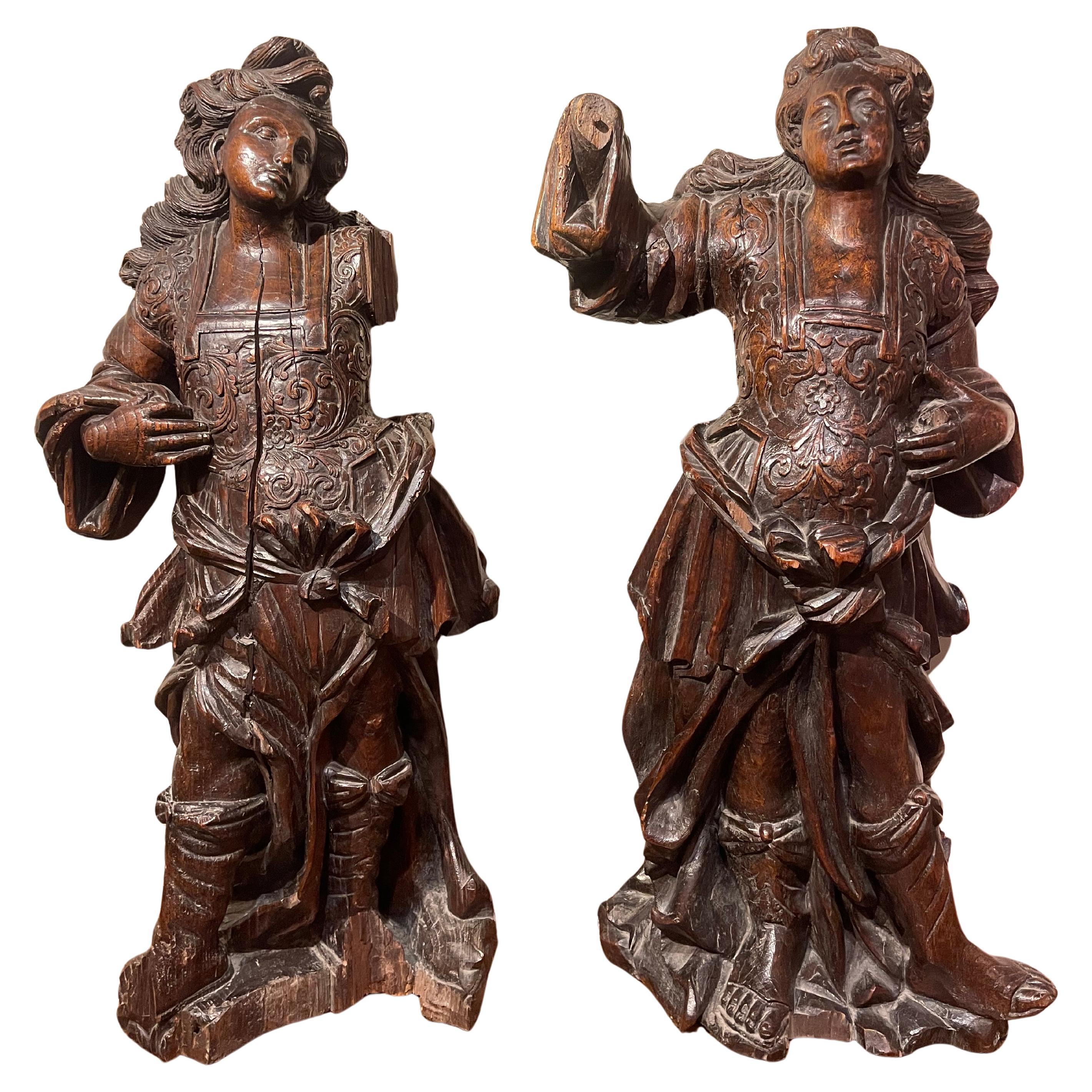 Pareja de Ángeles Ceroferarios de Roble , Flandes , Siglo XVII