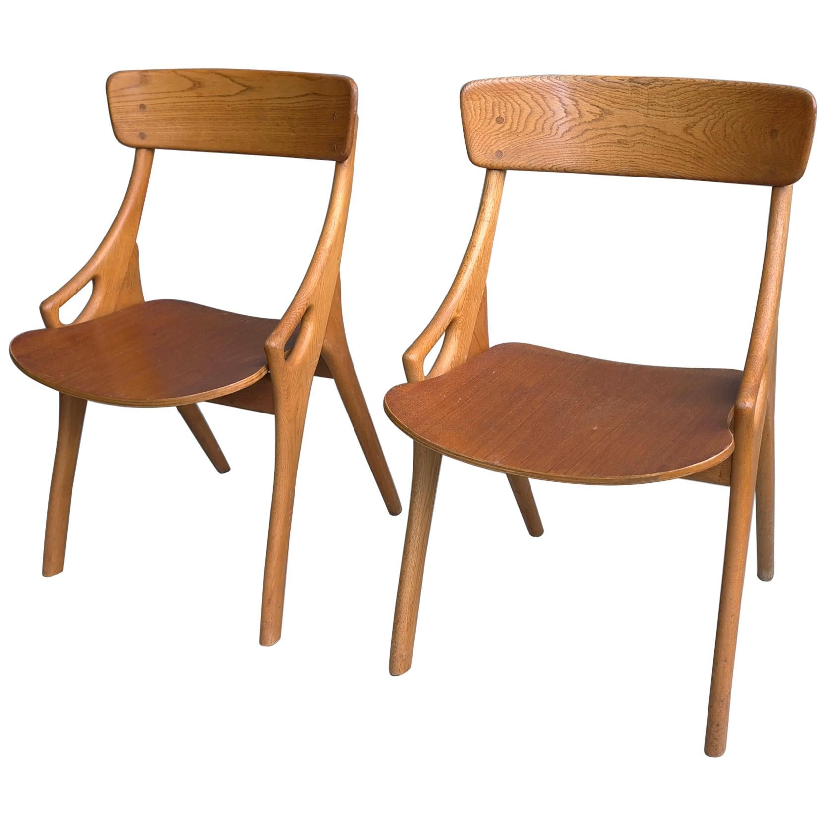 Pair of Oak Danish Dining or Side Chairs by Arne Hovmand-Olsen, Denmark, 1958