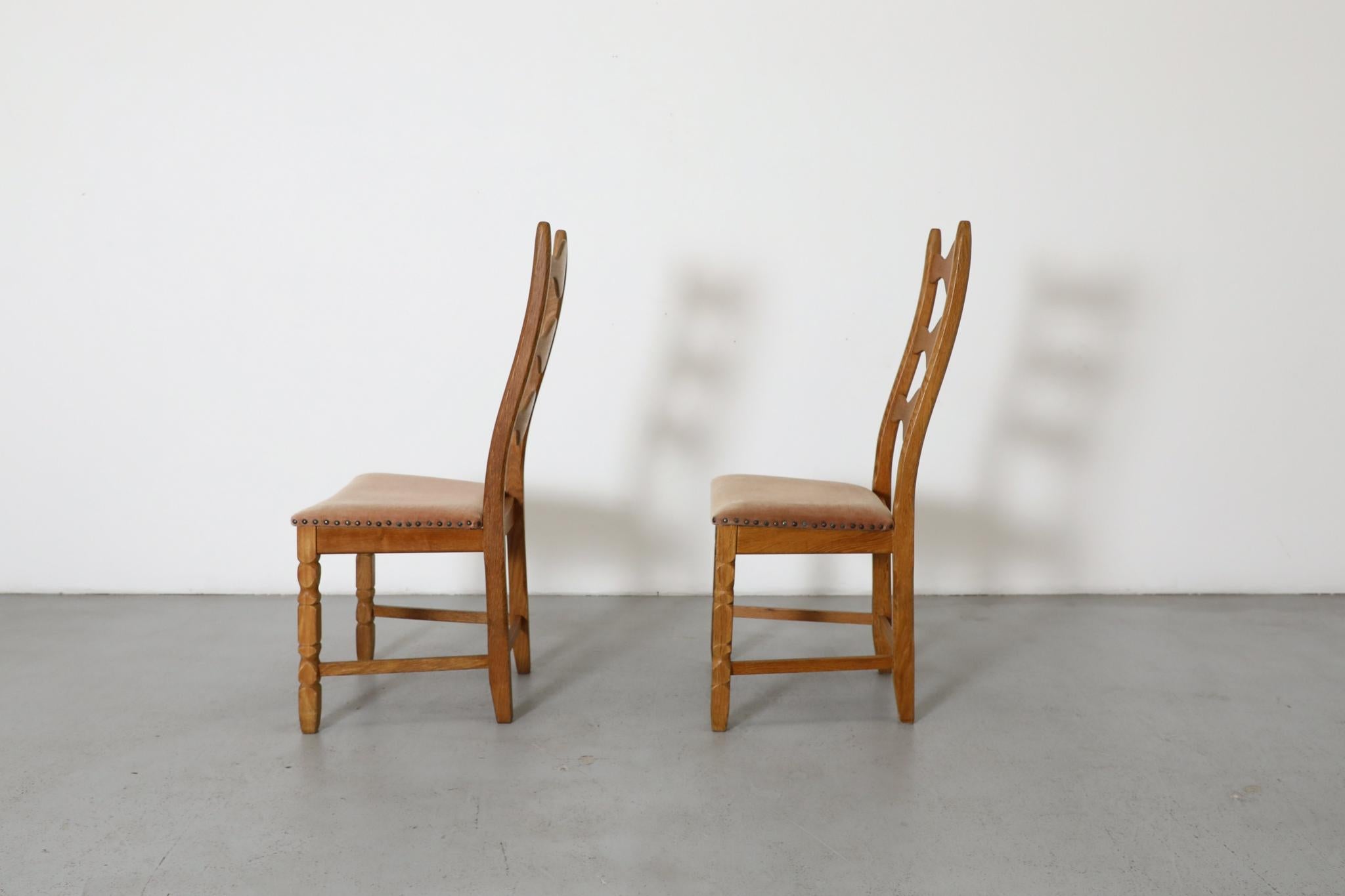 Carved Pair of Oak Decorative Back Dining Chairs by Henning Kjaernulf For Sale