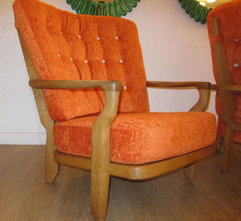 Mid-20th Century Pair of Oak Lounge Chairs by Guillerme et Chambron, France 1960 For Sale