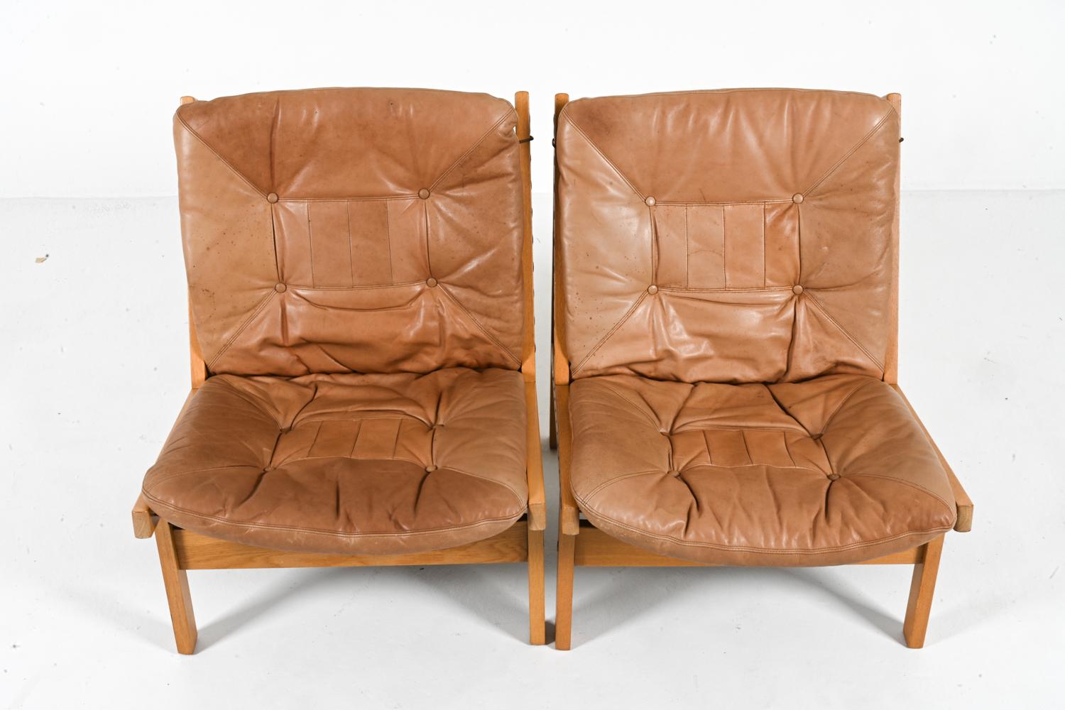 Norwegian Pair of Oak 'Hunter' Lounge Chairs by Torbjørn Afdal for Bruksbo, Norway, 1960's For Sale