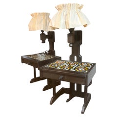 Pair of oak nightstands with lamp y Guillerme et Chambron