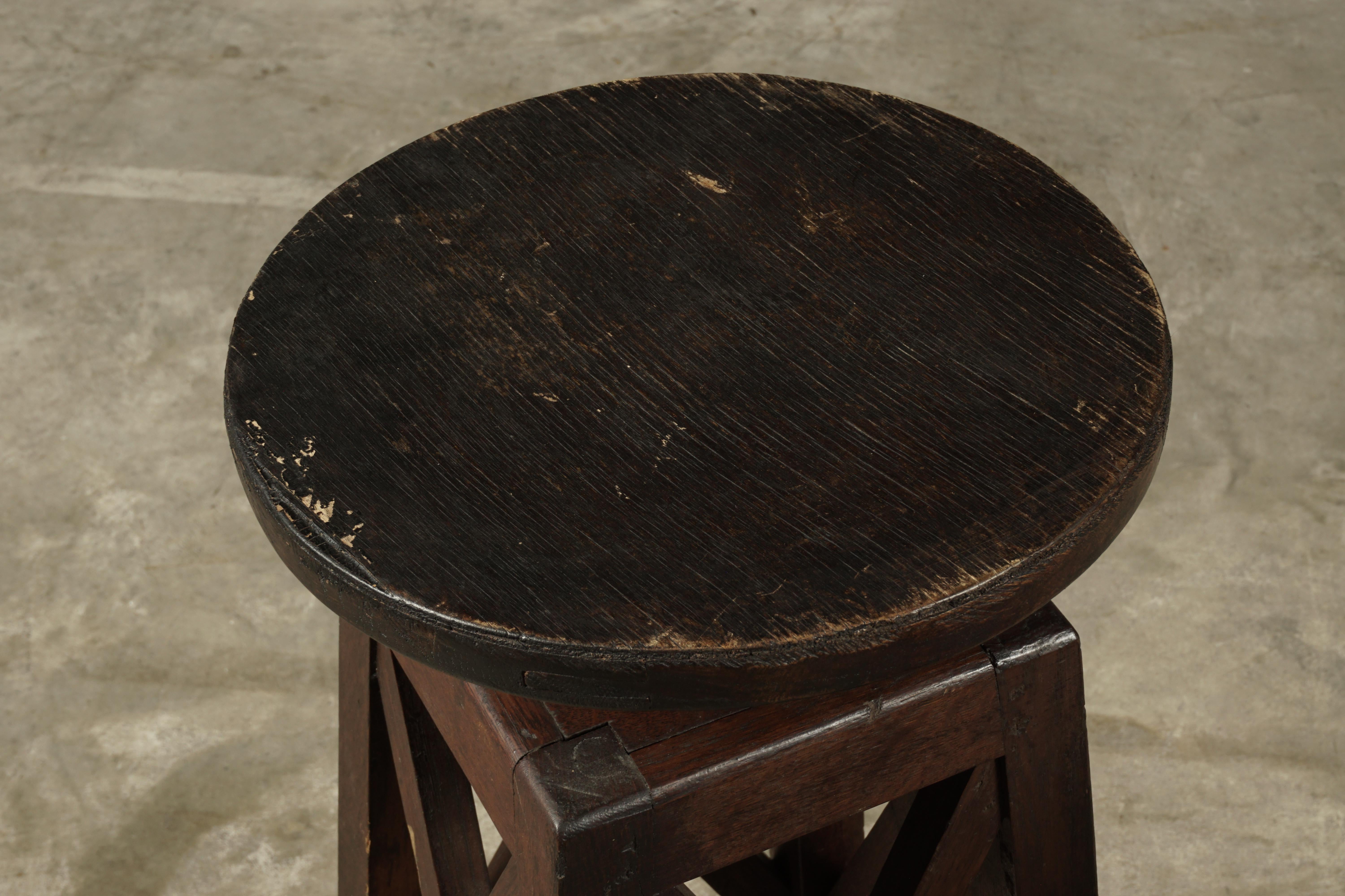 Vintage Pair of Oak Pedestals from France, circa 1950 1
