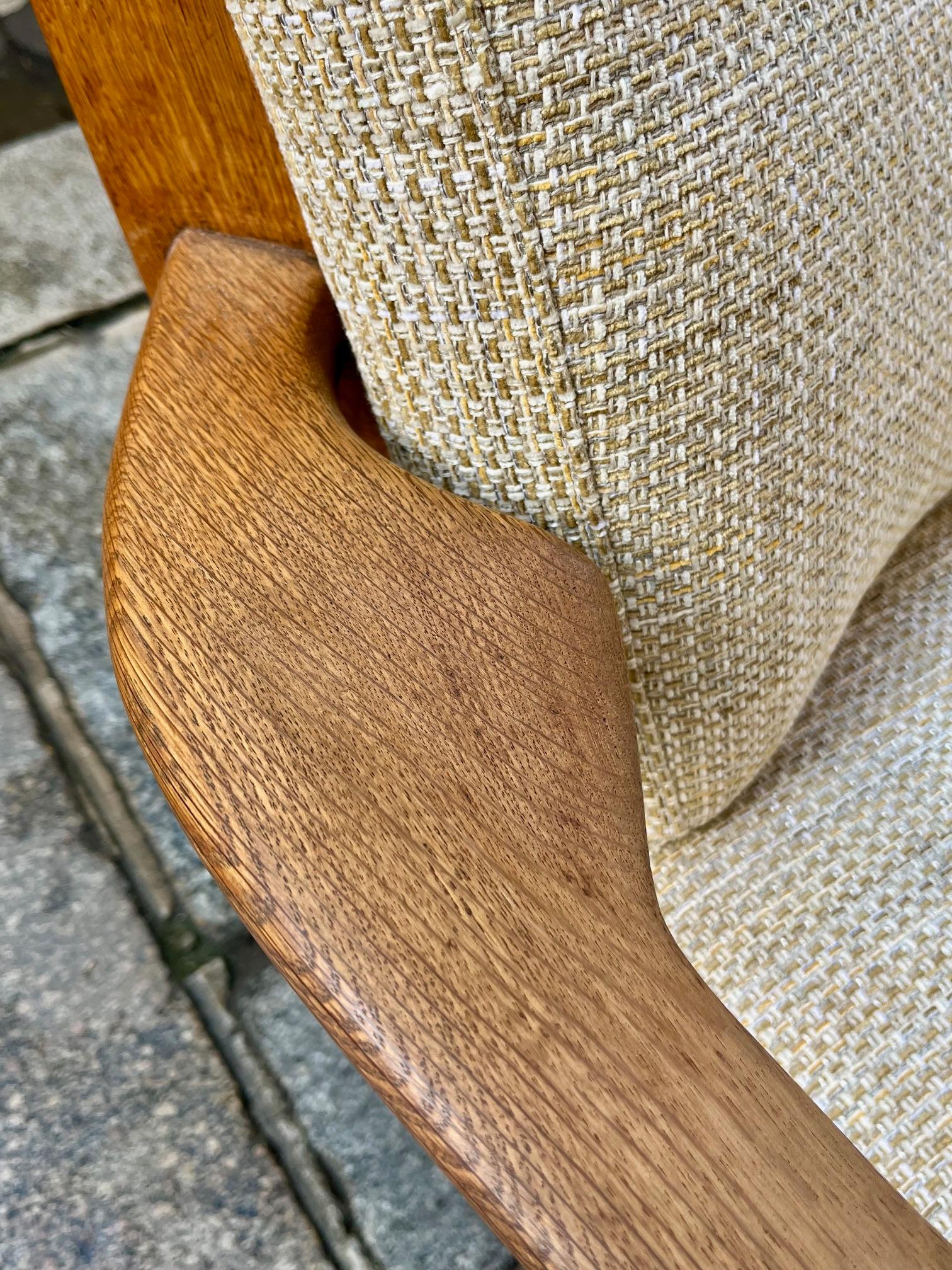 Pair of oak 