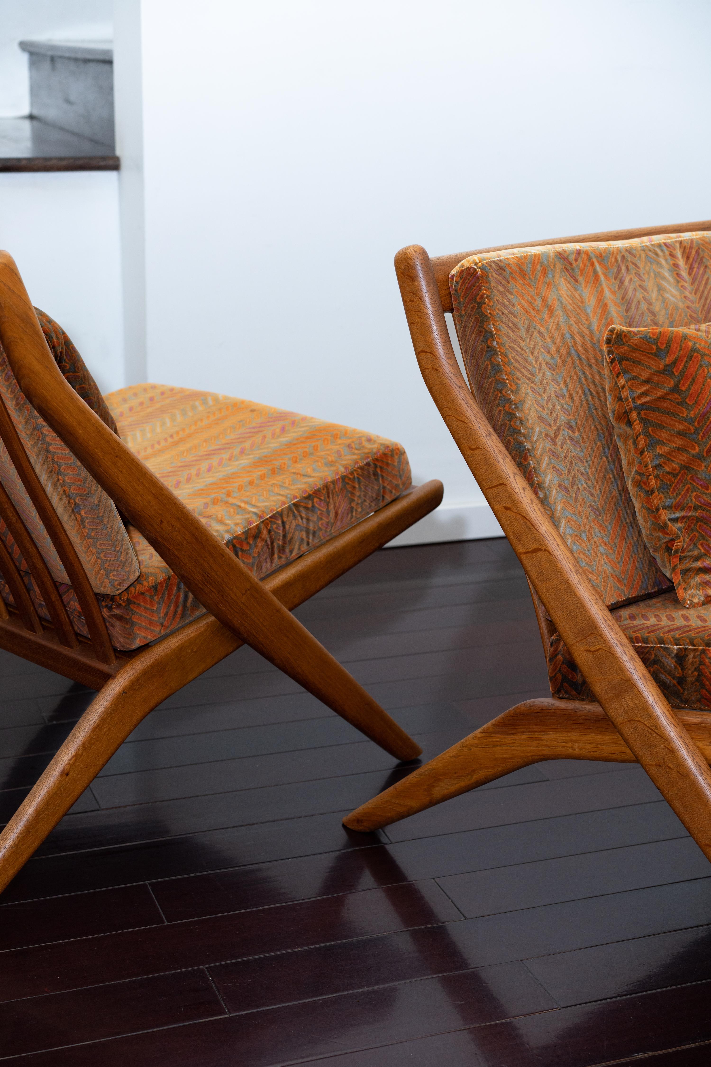 20th Century Pair of Oak Scissor Chairs by Folke Ohlsson for DUX Incorporated For Sale