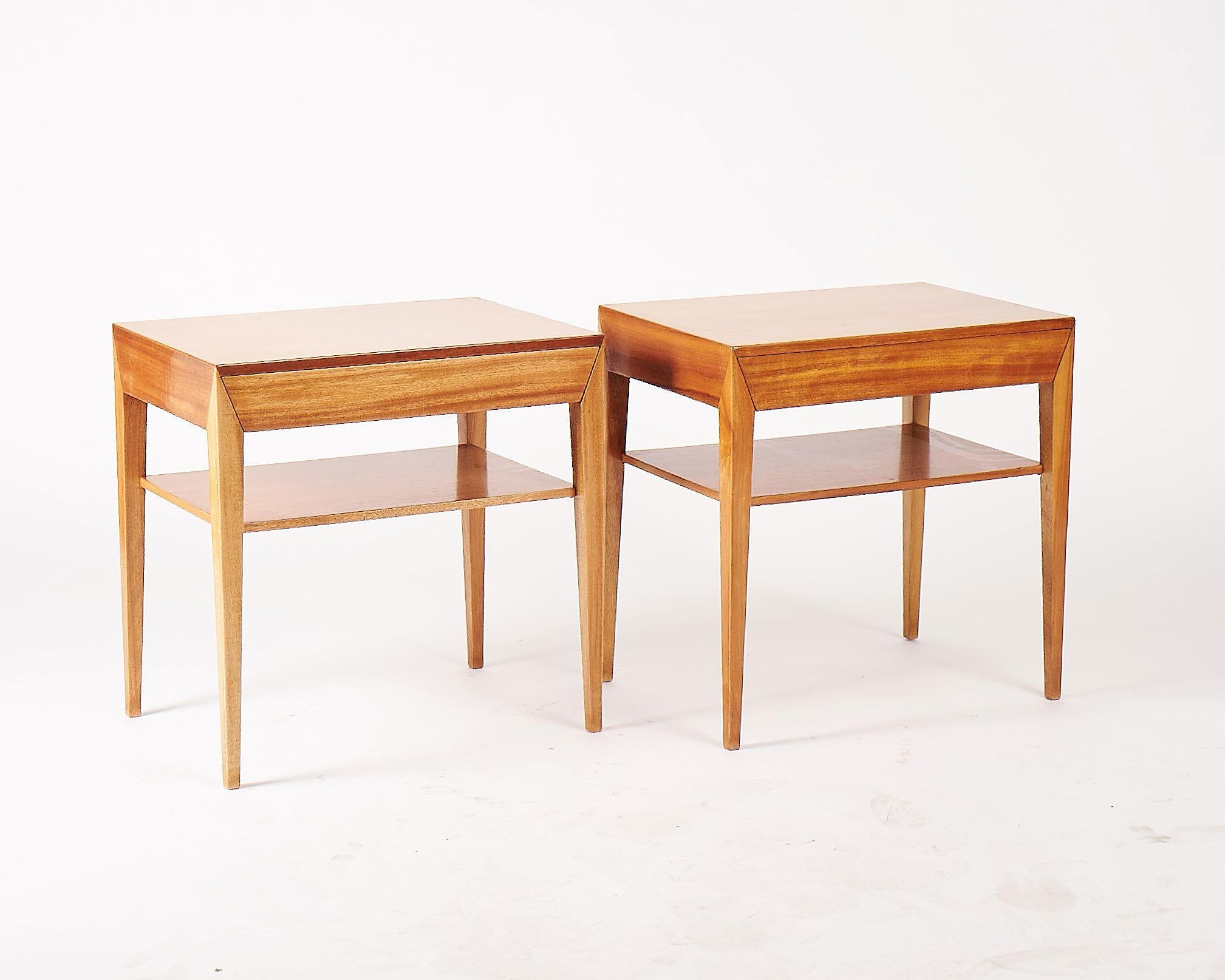 Pair of Oak Side Tables, Denmark, Mid-20th Century In Good Condition In New York, NY